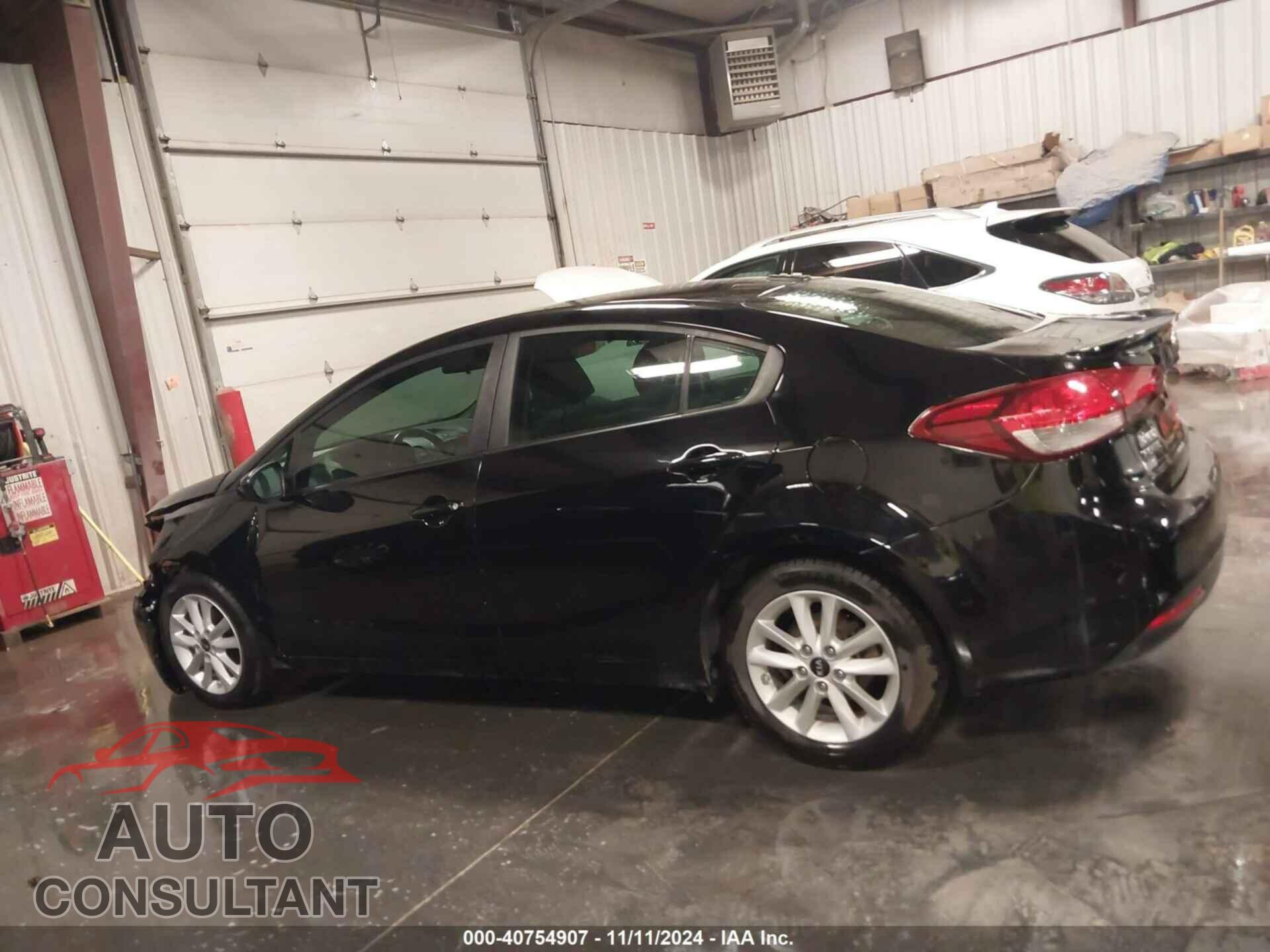 KIA FORTE 2017 - 3KPFL4A72HE048655
