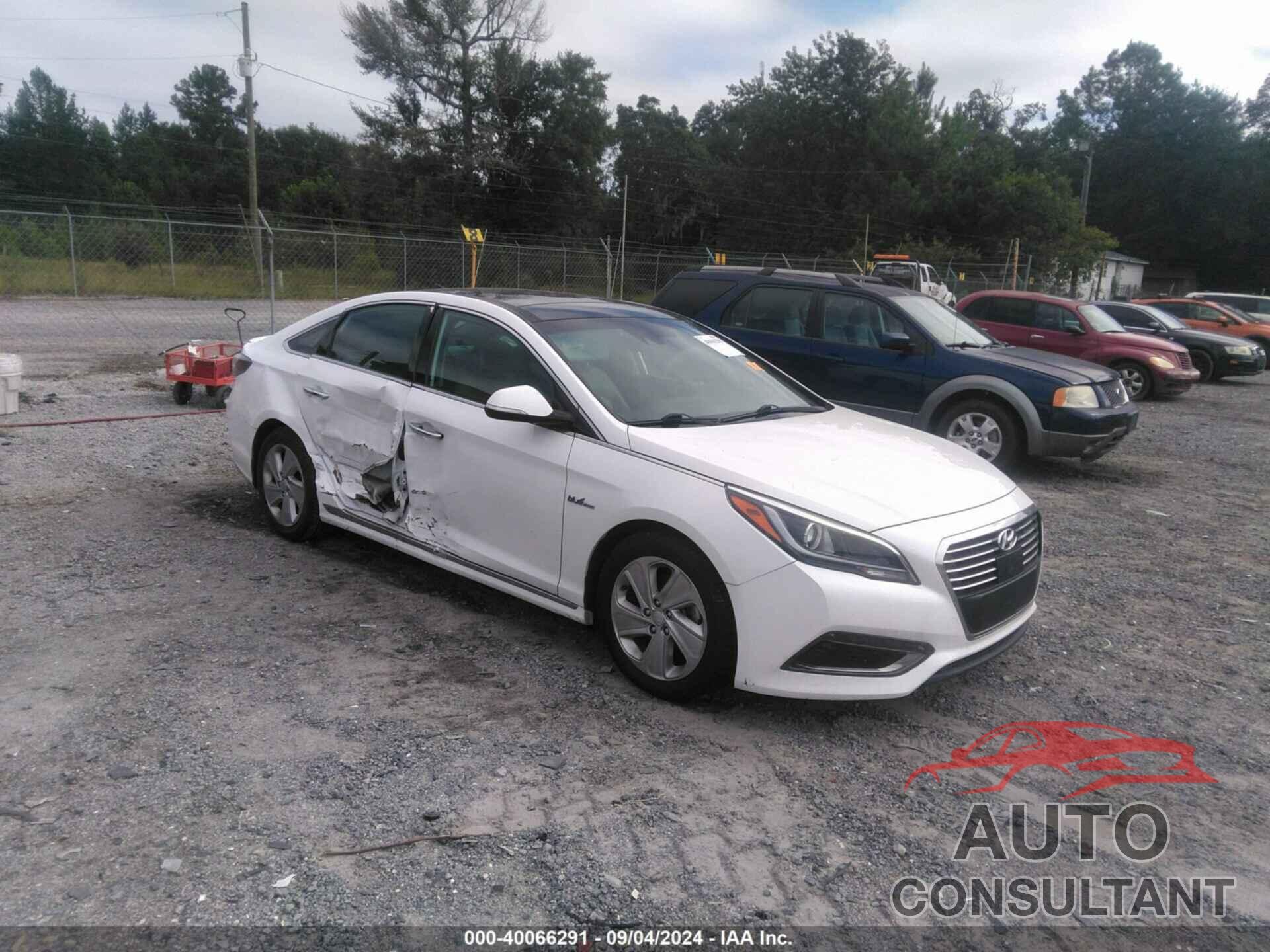 HYUNDAI SONATA HYBRID 2017 - KMHE34L33HA064352