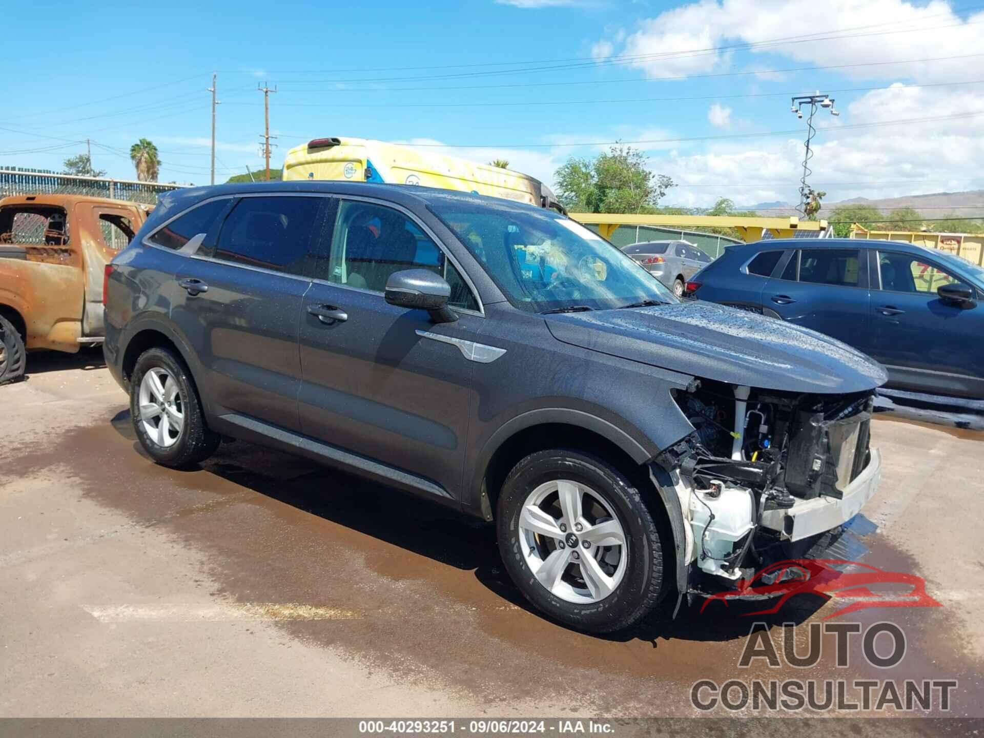 KIA SORENTO 2021 - 5XYRG4LC5MG046021