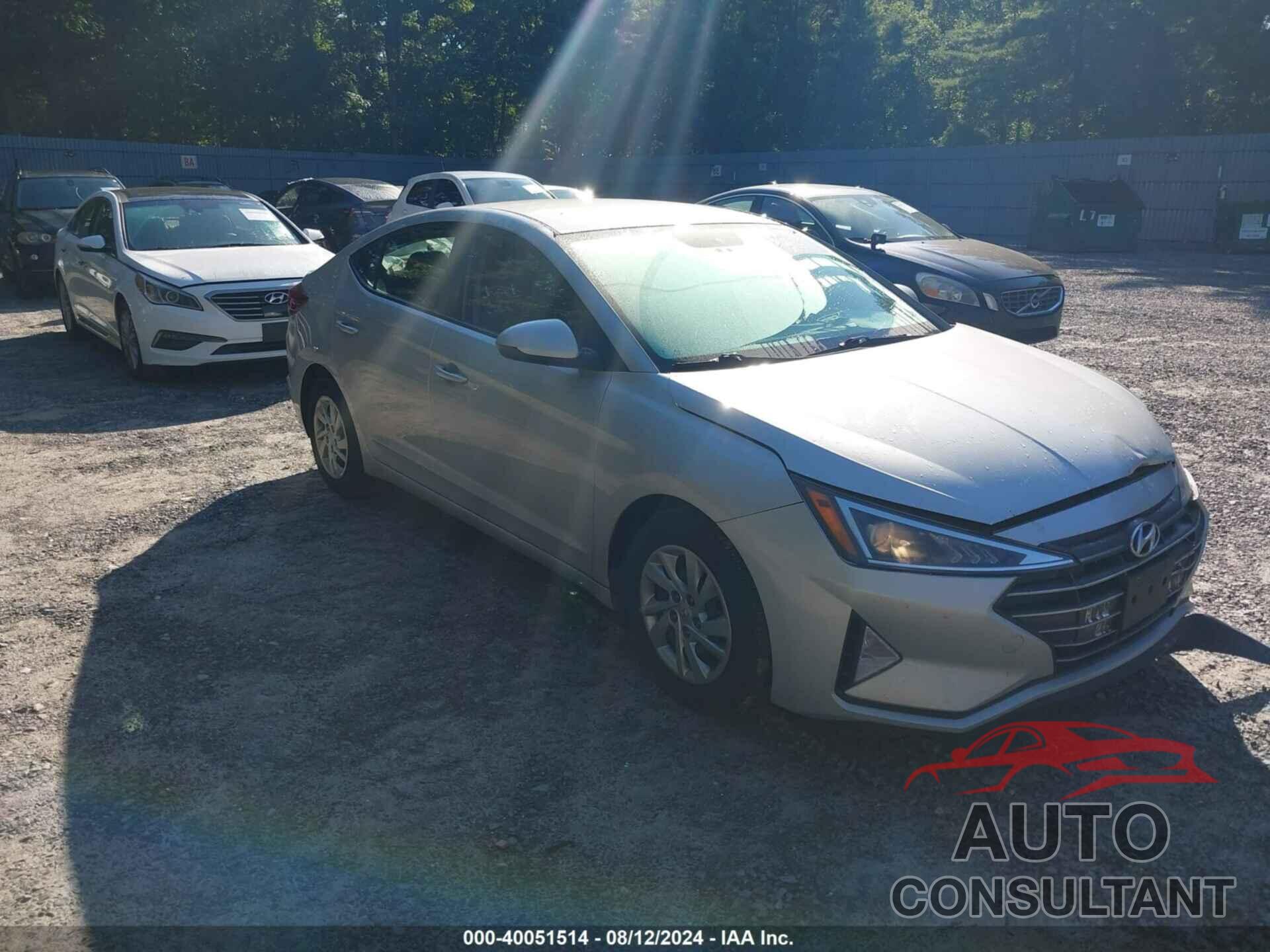 HYUNDAI ELANTRA 2019 - KMHD74LF8KU865570