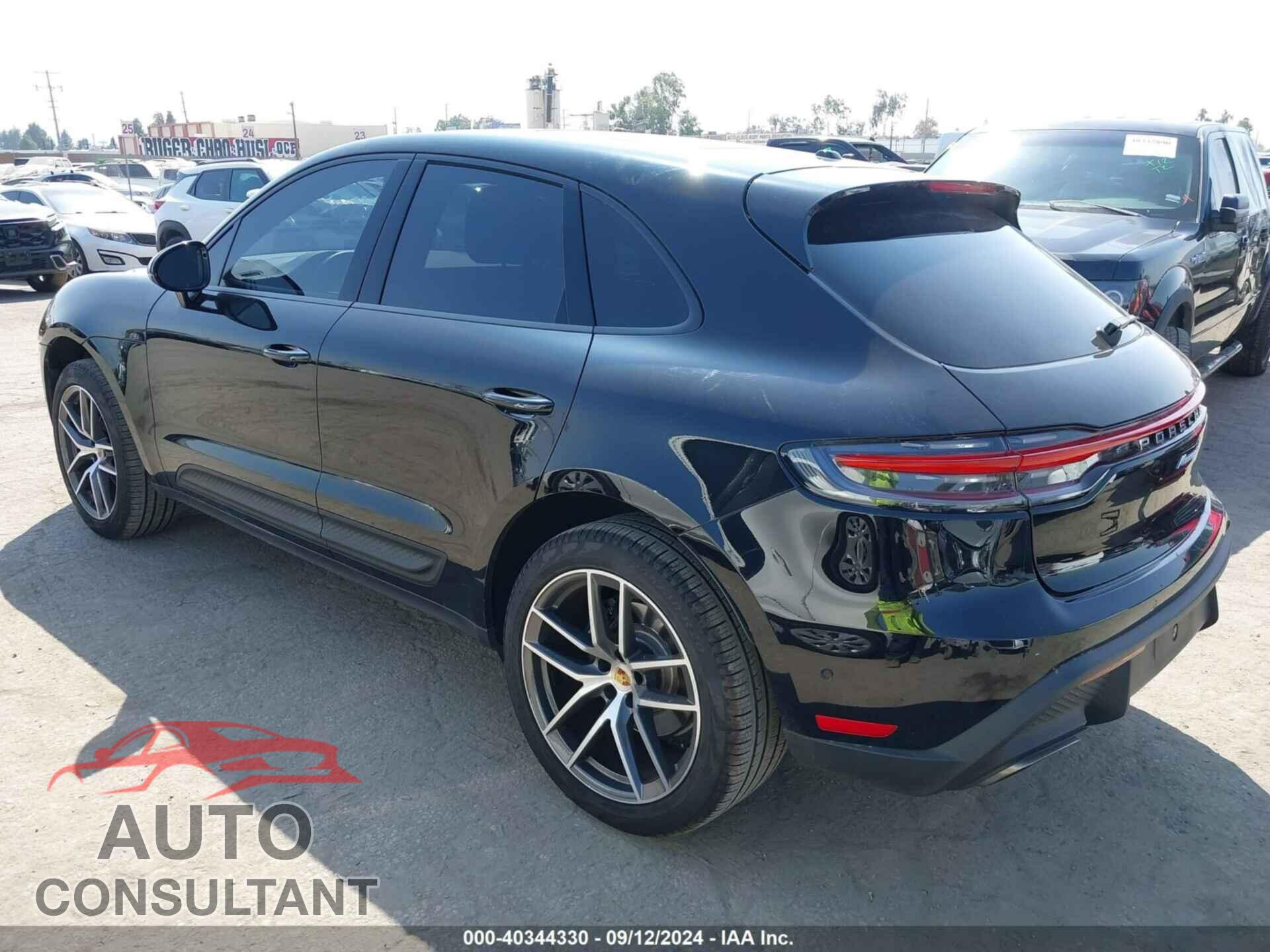PORSCHE MACAN 2023 - WP1AA2A56PLB15975