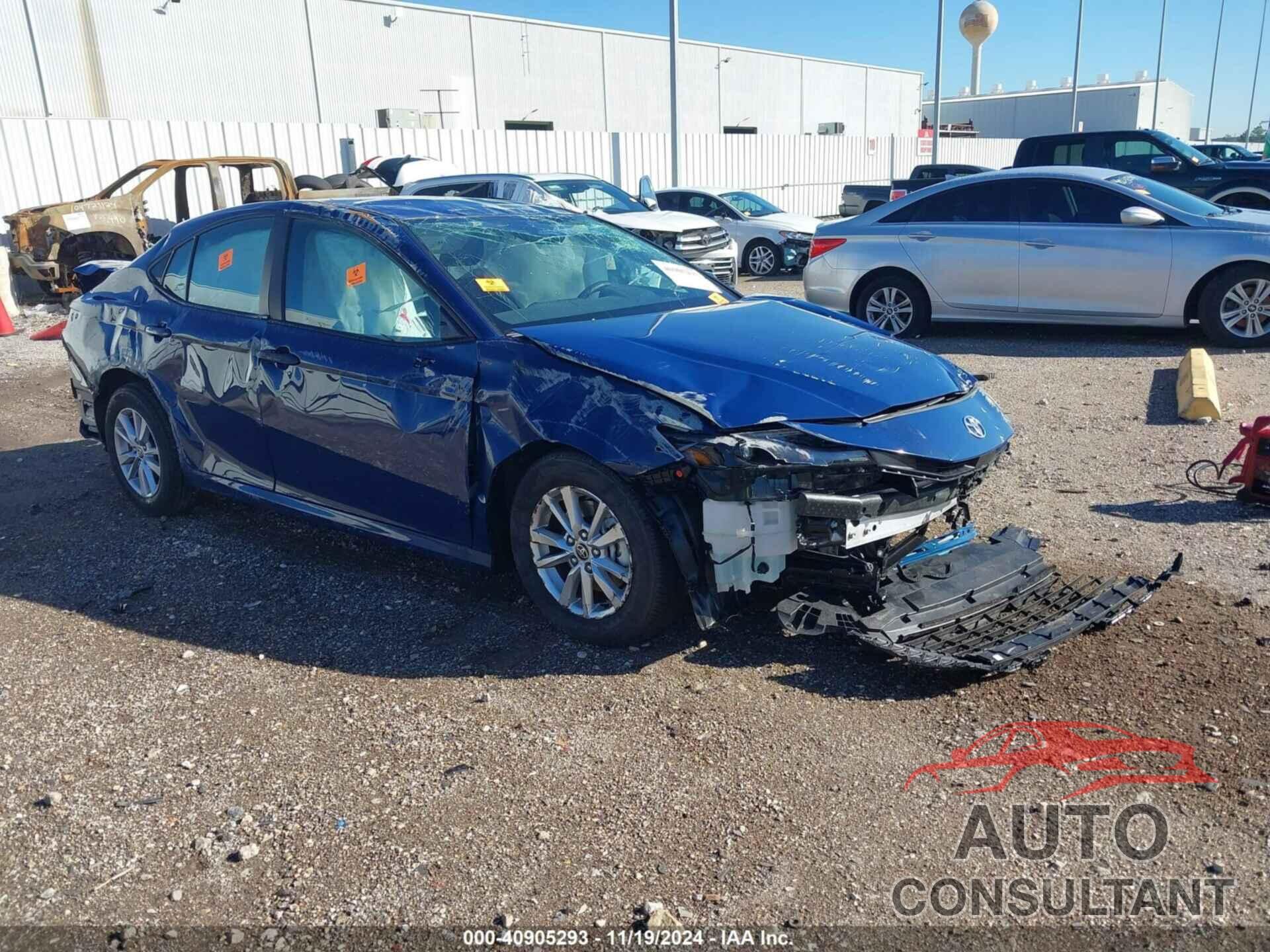 TOYOTA CAMRY 2025 - 4T1DAACK7SU031075