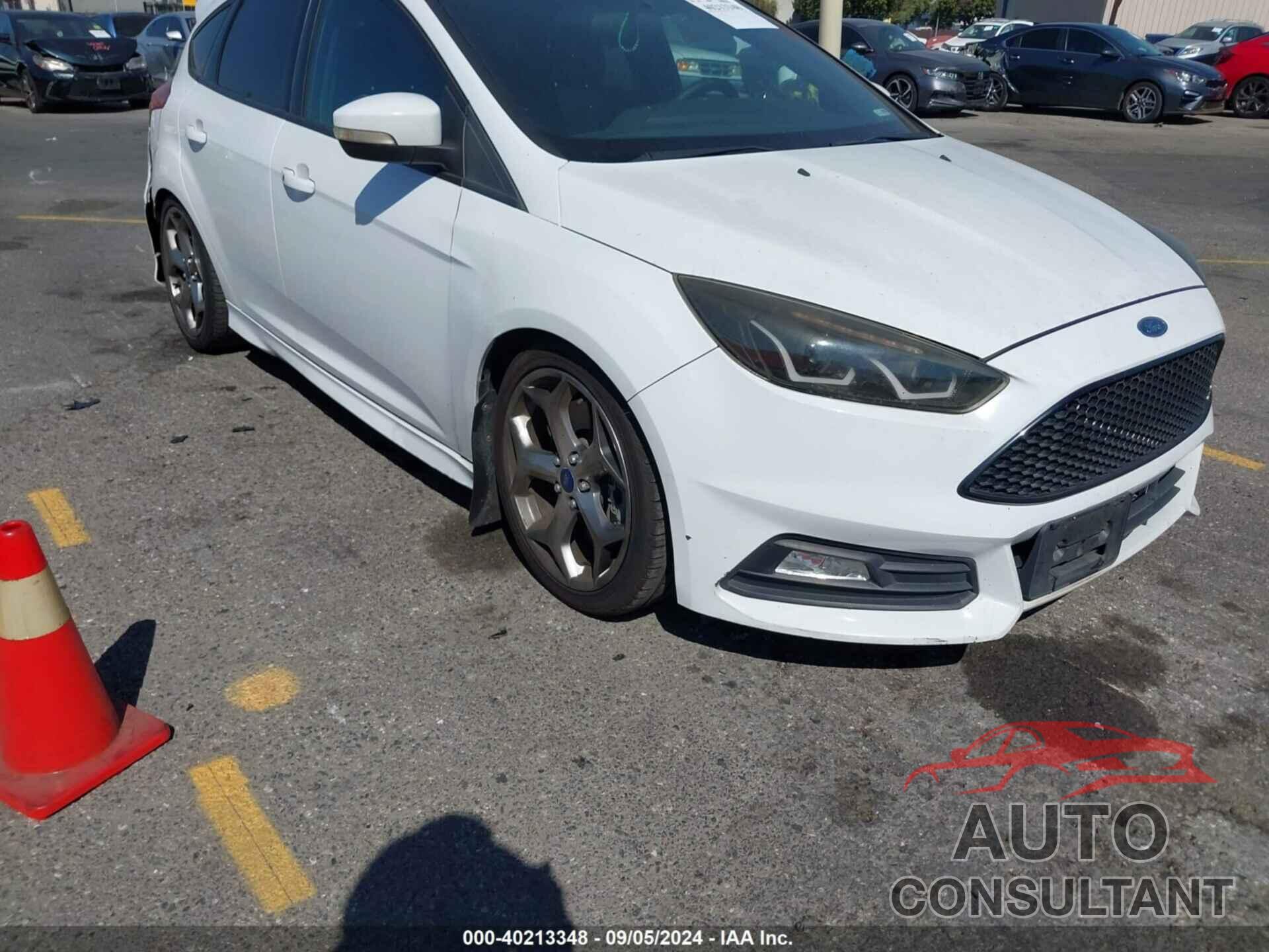 FORD FOCUS ST 2016 - 1FADP3L98GL362407