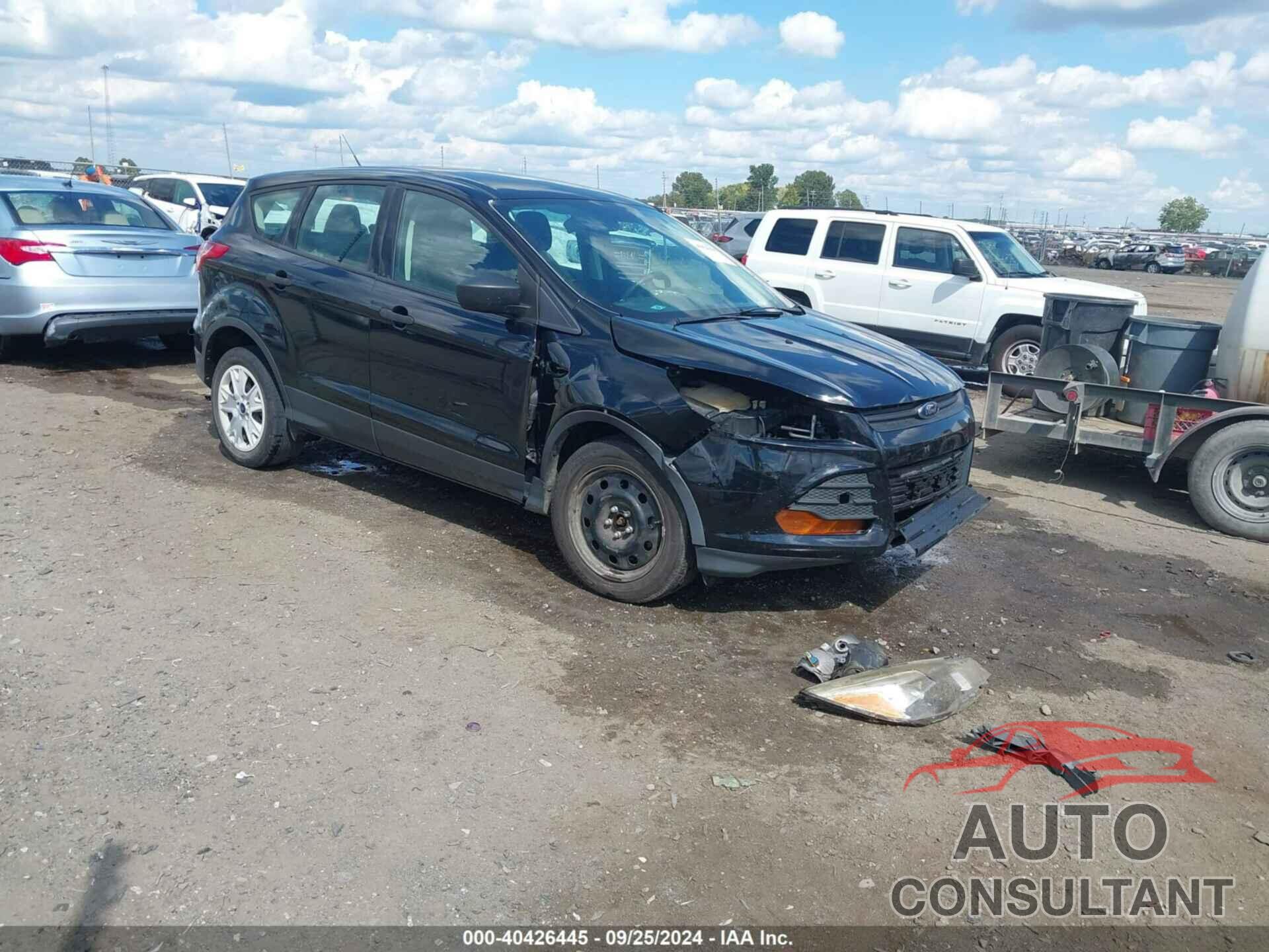 FORD ESCAPE 2016 - 1FMCU0F70GUC58667