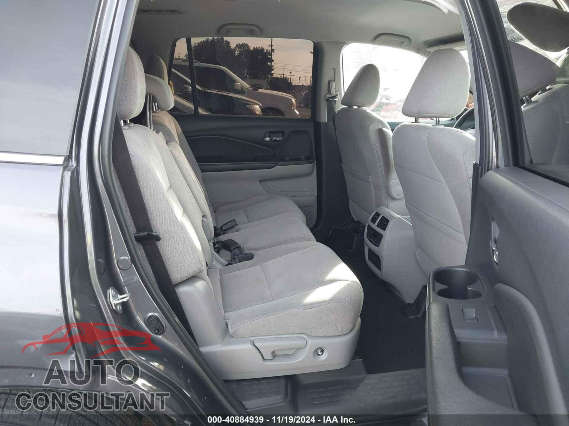 HONDA PILOT 2020 - 5FNYF5H31LB024357