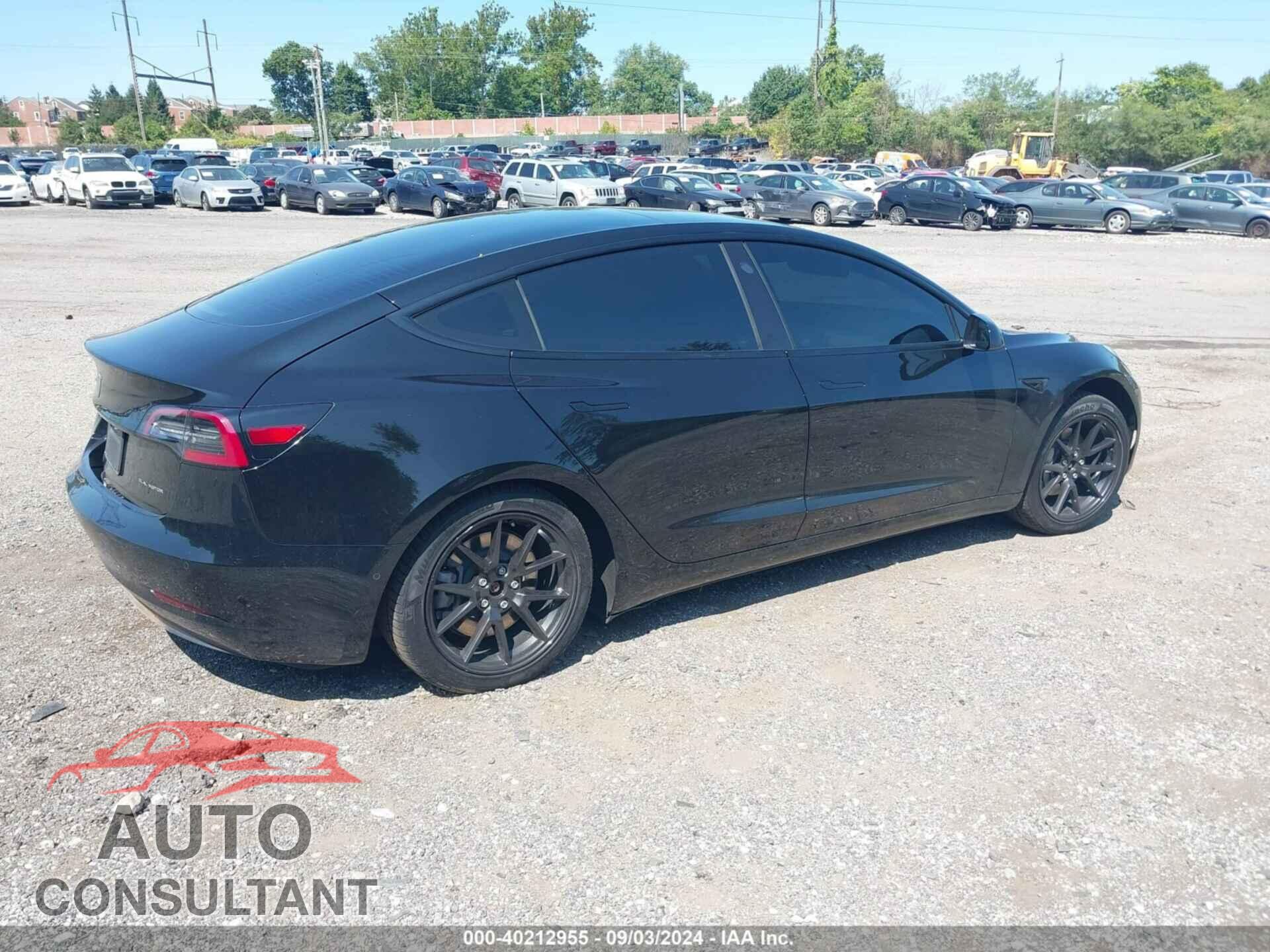 TESLA MODEL 3 2021 - 5YJ3E1EB4MF094311