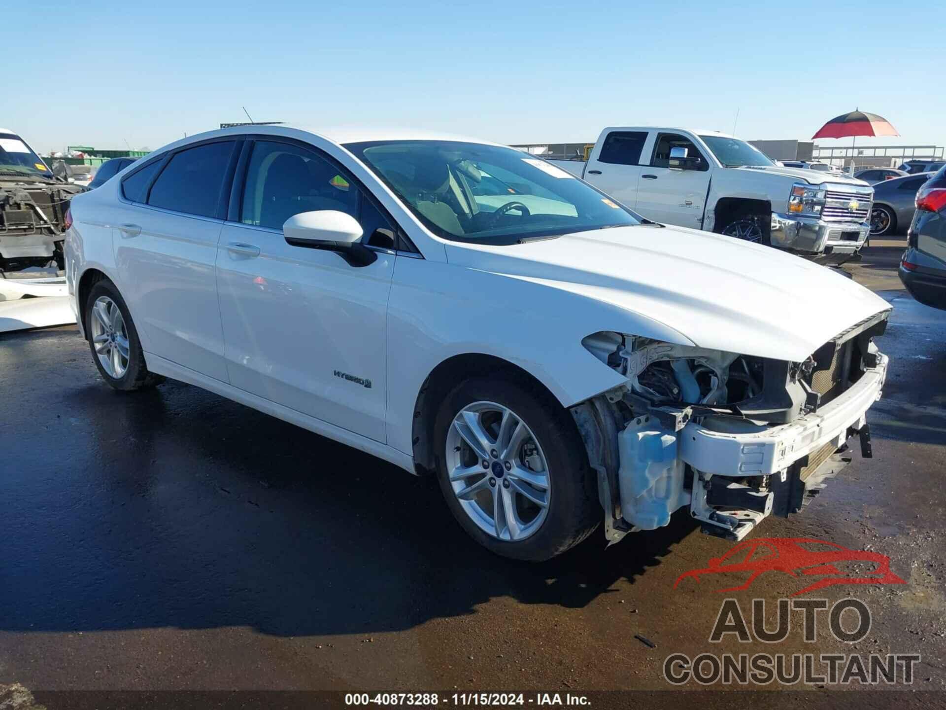 FORD FUSION HYBRID 2018 - 3FA6P0LU9JR207045