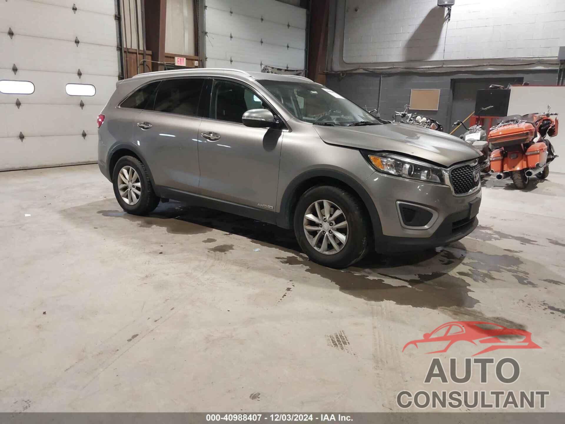 KIA SORENTO 2018 - 5XYPGDA58JG373424