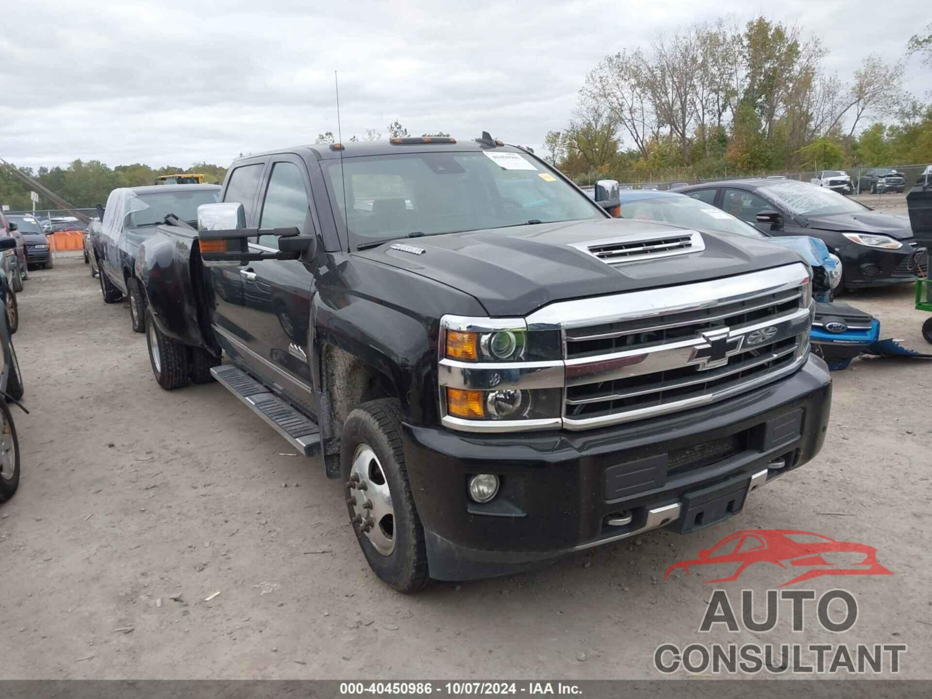 CHEVROLET SILVERADO 3500HD 2018 - 1GC4K1EY0JF112084