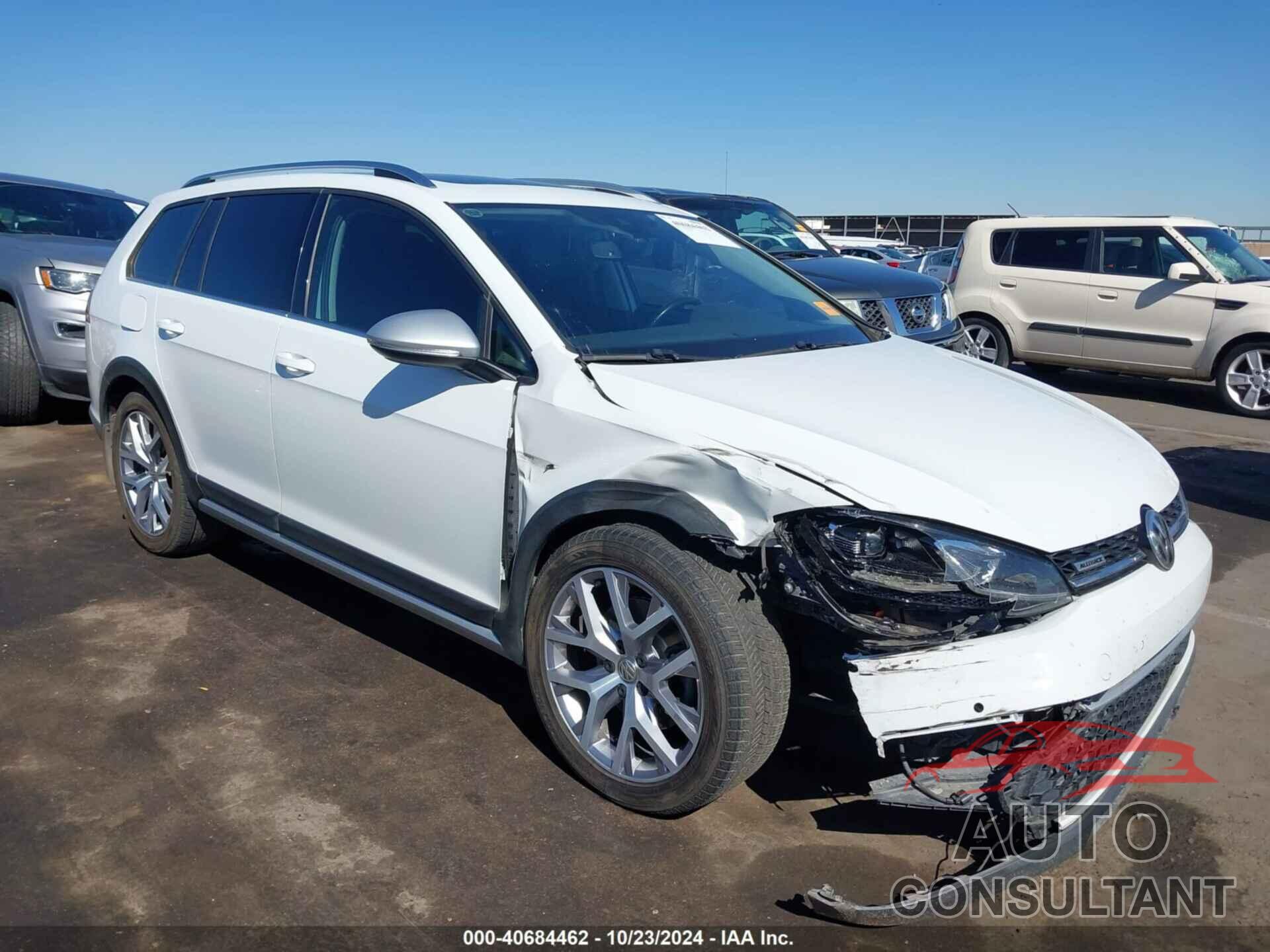 VOLKSWAGEN GOLF ALLTRACK 2018 - 3VWH17AU8JM760134