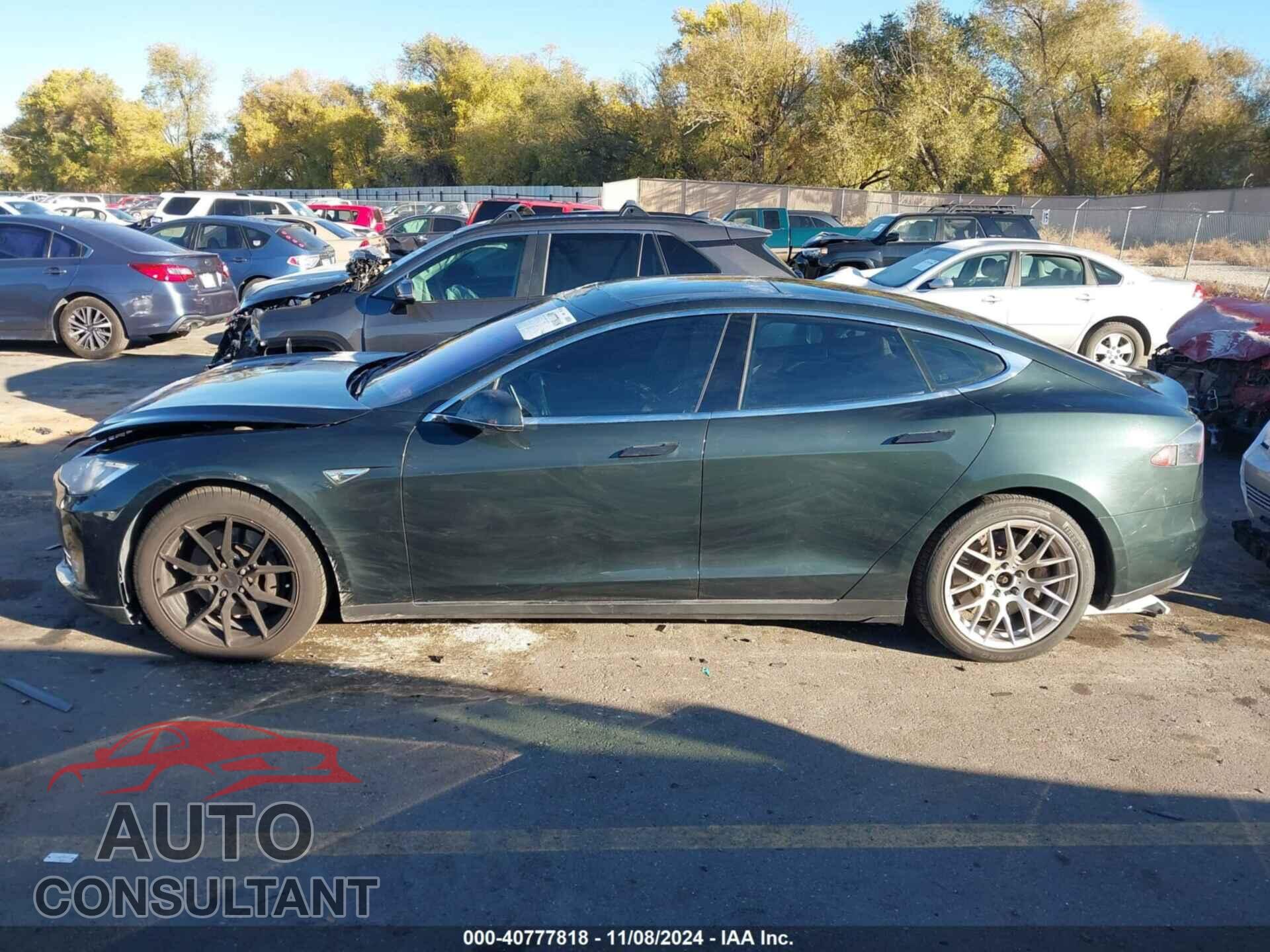 TESLA MODEL S 2014 - 5YJSA1H18EFP40168