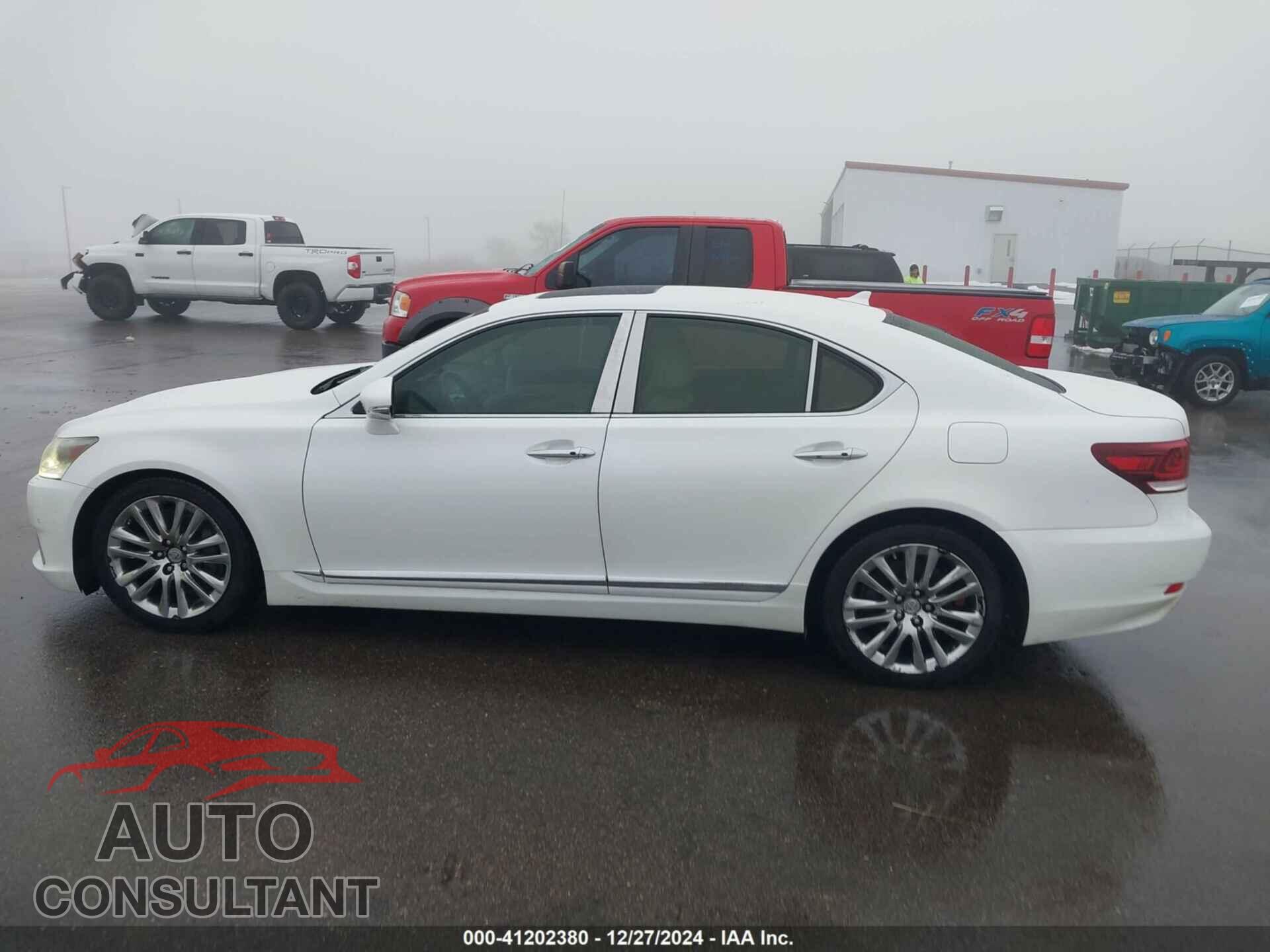 LEXUS LS 460 2013 - JTHCL5EF3D5017977