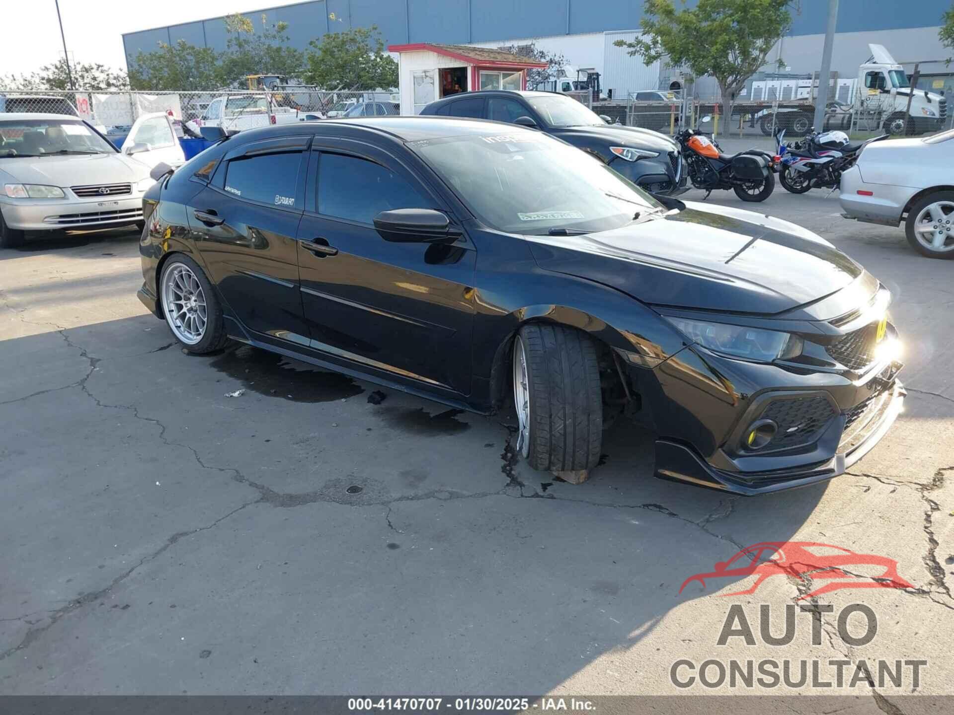 HONDA CIVIC 2019 - SHHFK7H42KU405381