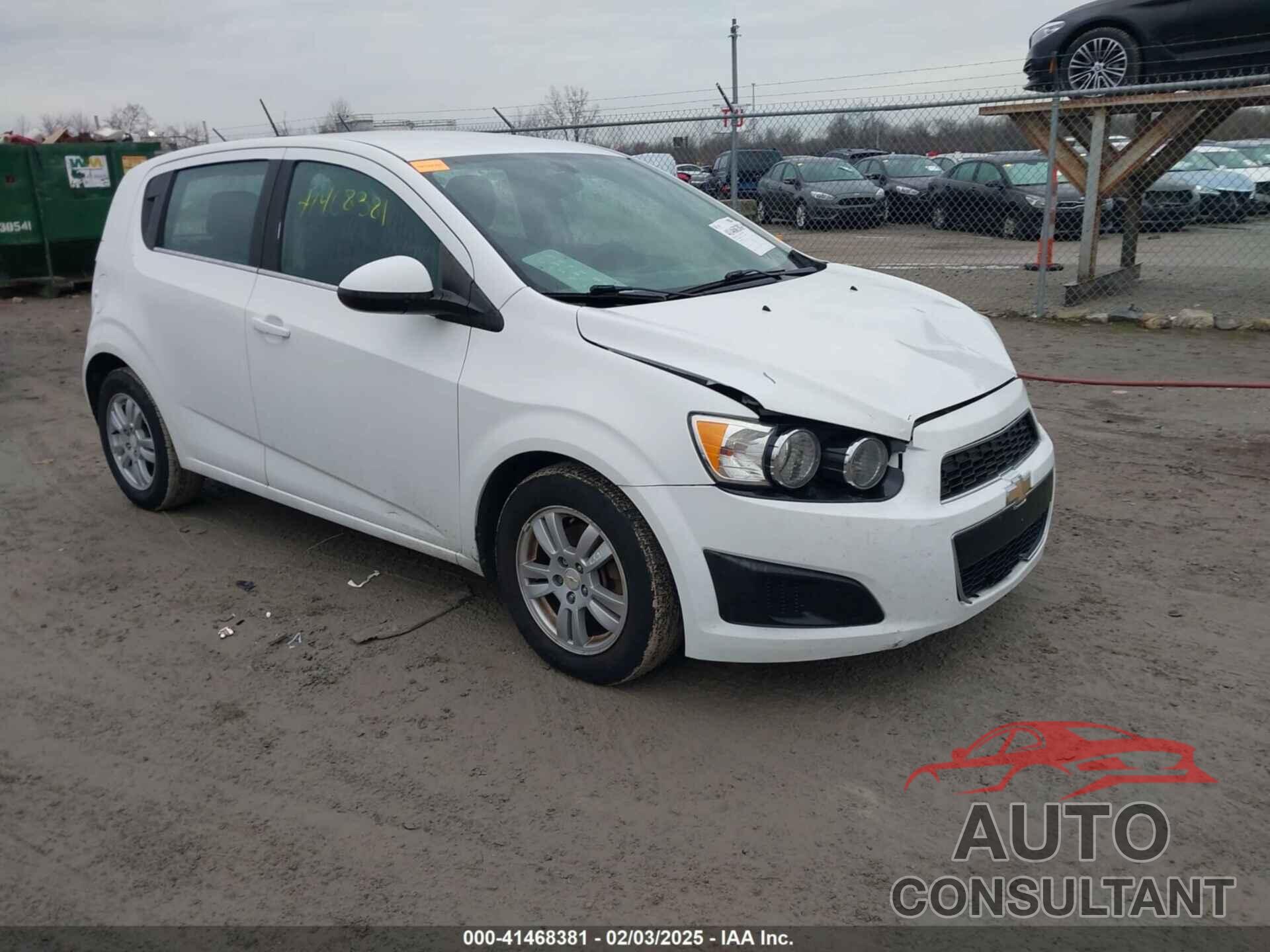 CHEVROLET SONIC 2016 - 1G1JC6SH9G4124863