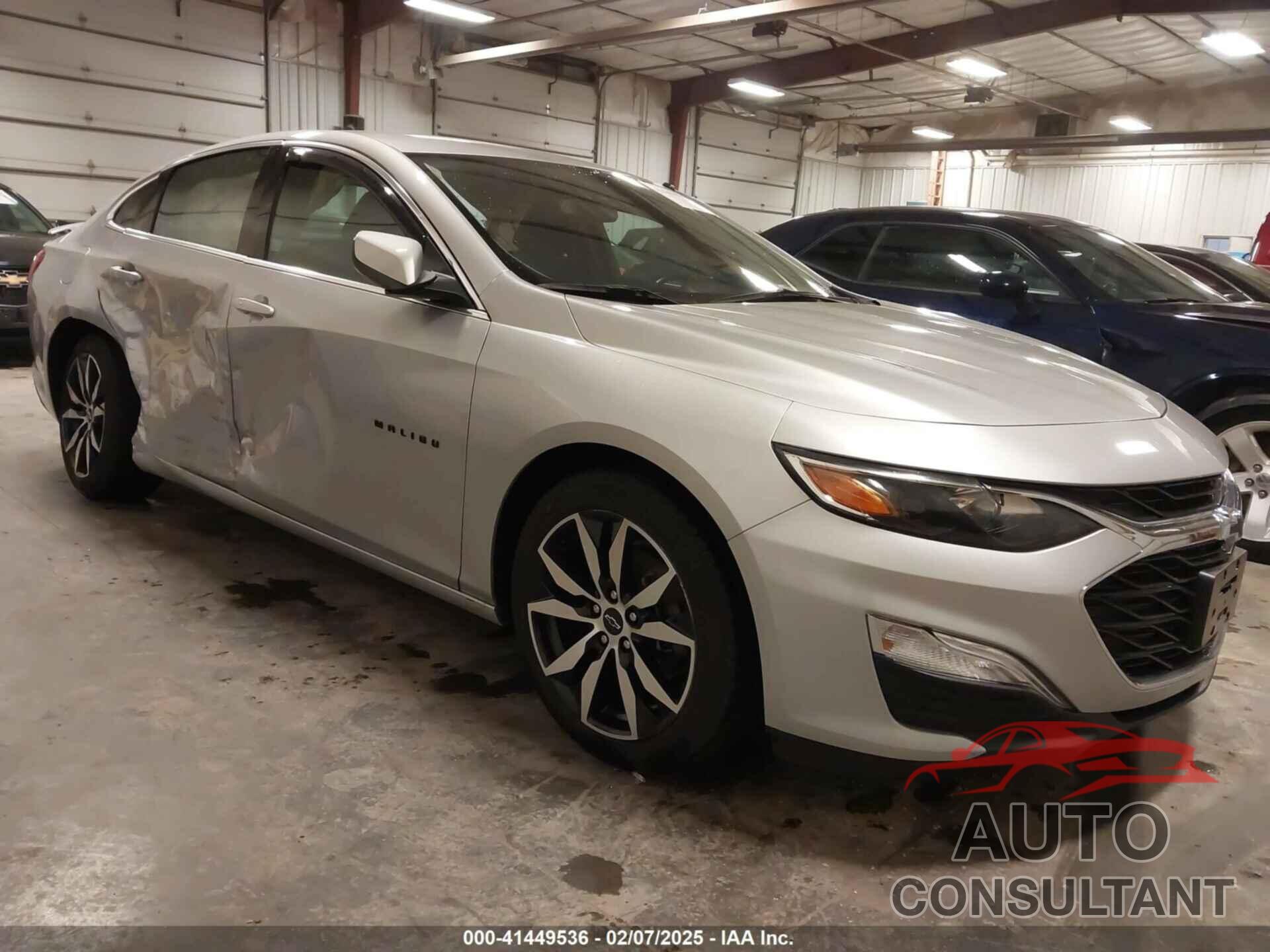 CHEVROLET MALIBU 2020 - 1G1ZG5ST2LF049993