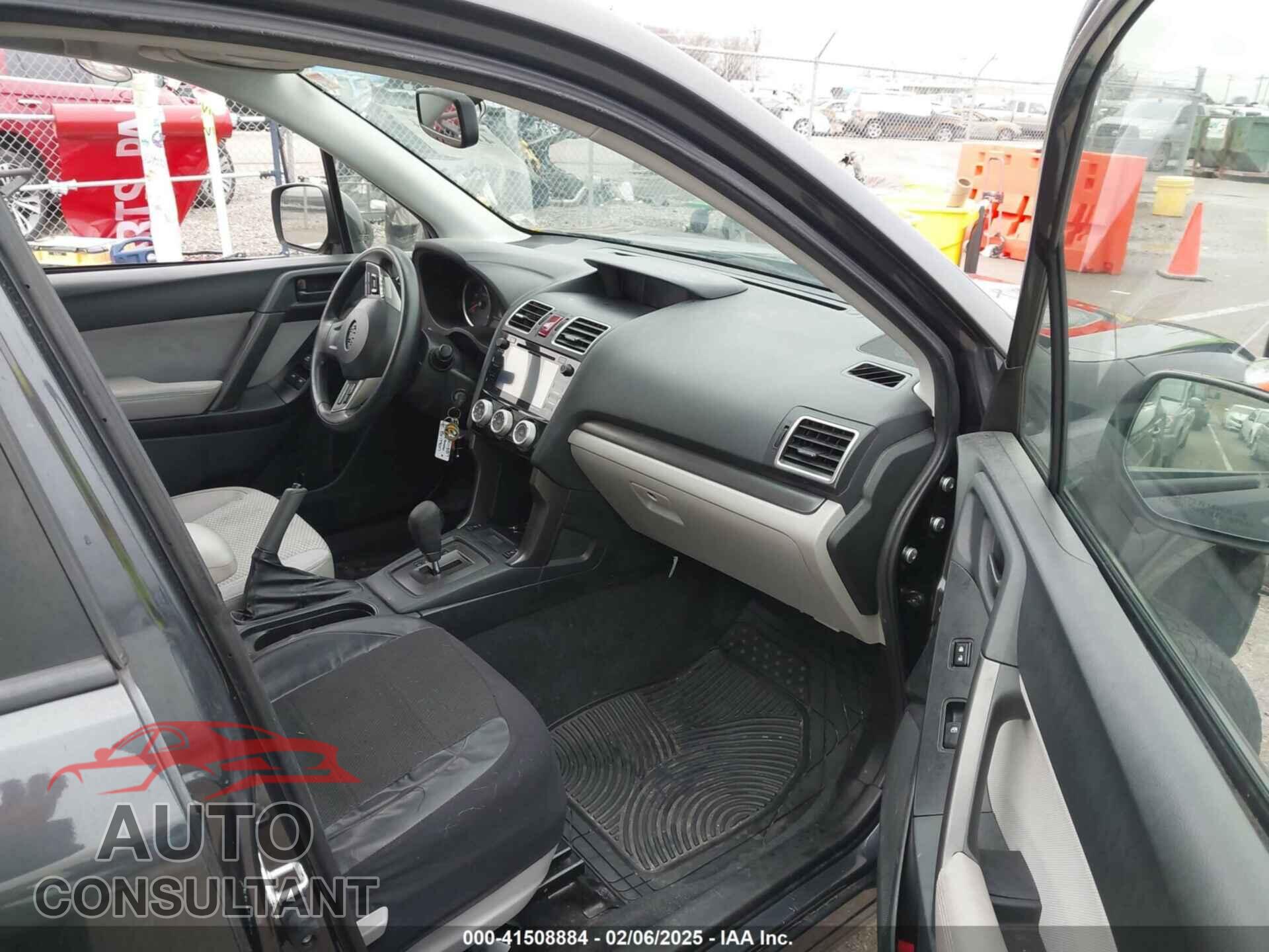 SUBARU FORESTER 2016 - JF2SJADC8GH548504
