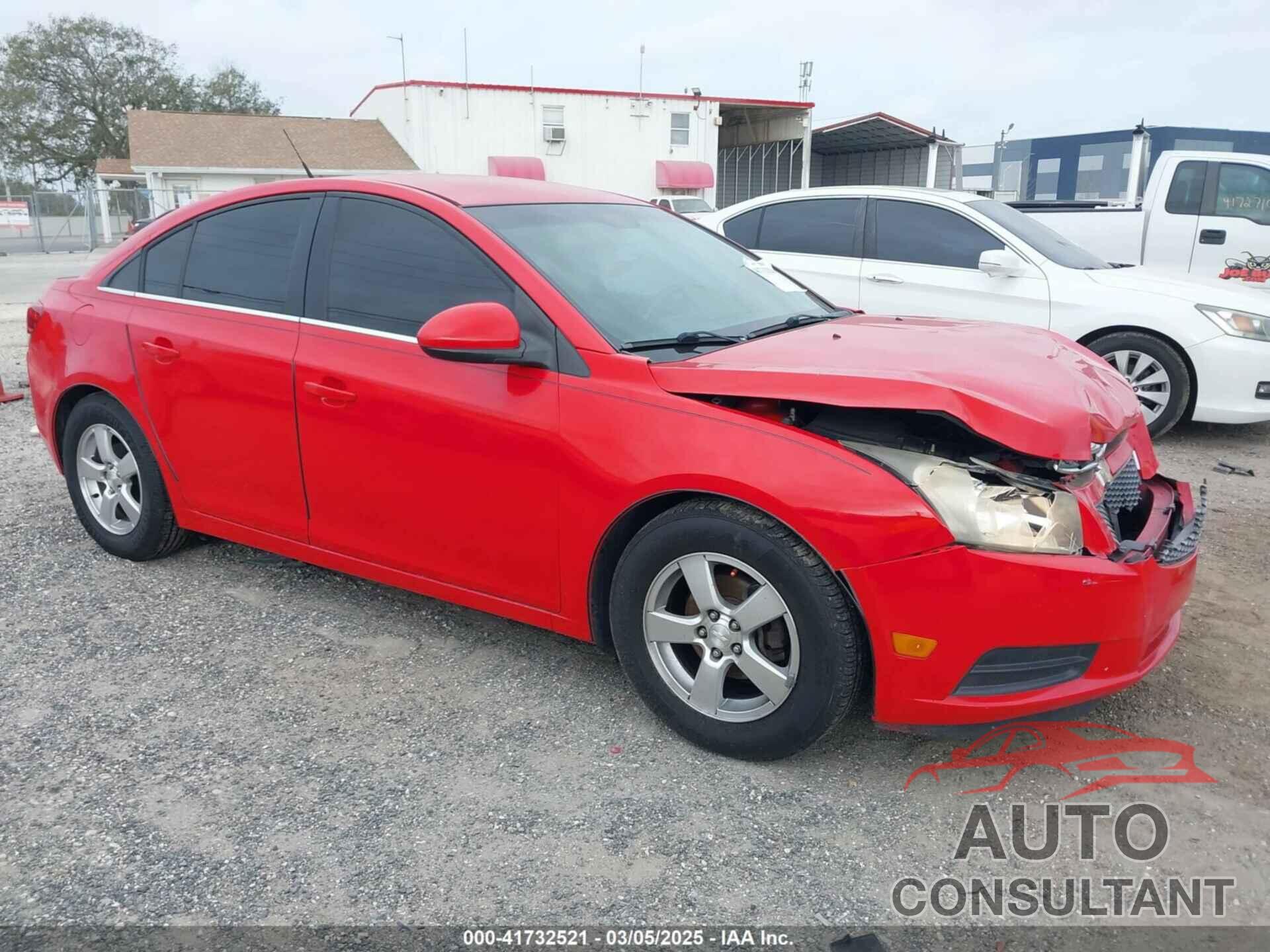 CHEVROLET CRUZE 2014 - 1G1PC5SB1E7178010