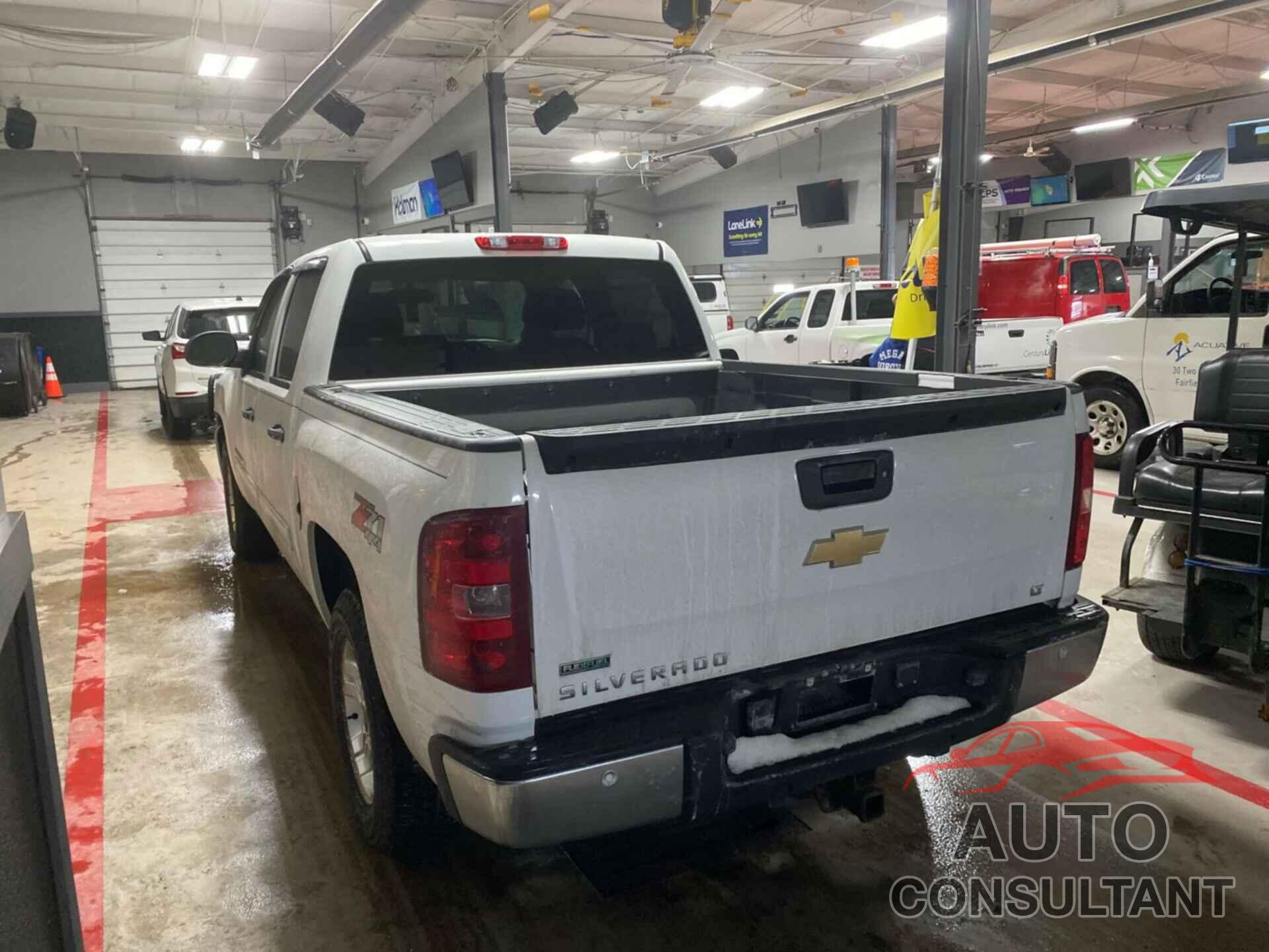 CHEVROLET SILVERADO 1500 2011 - 3GCPKSE3XBG364707