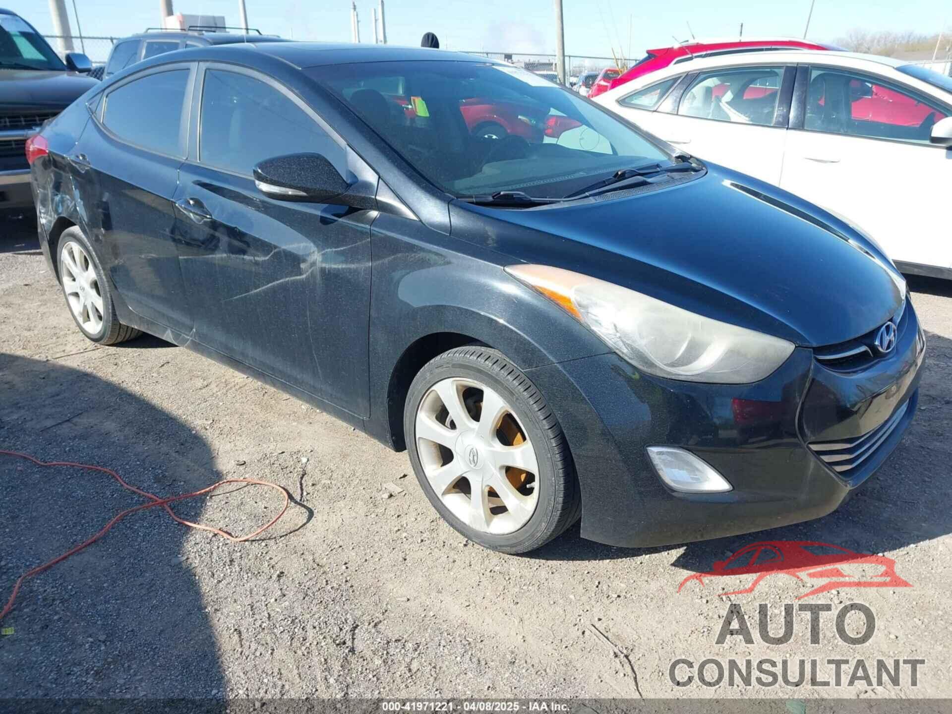 HYUNDAI ELANTRA 2011 - KMHDH4AE2BU125875