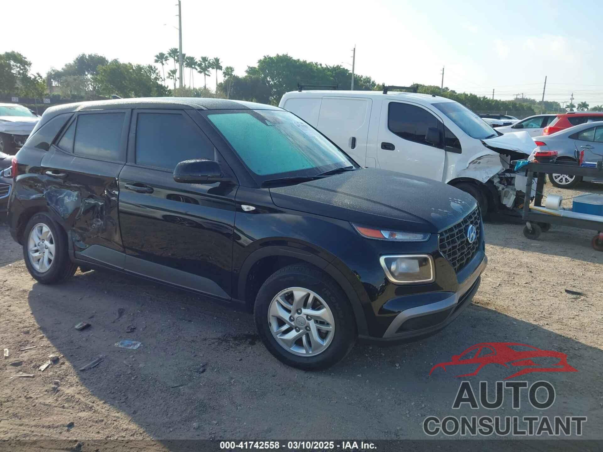HYUNDAI VENUE 2021 - KMHRB8A3XMU105678