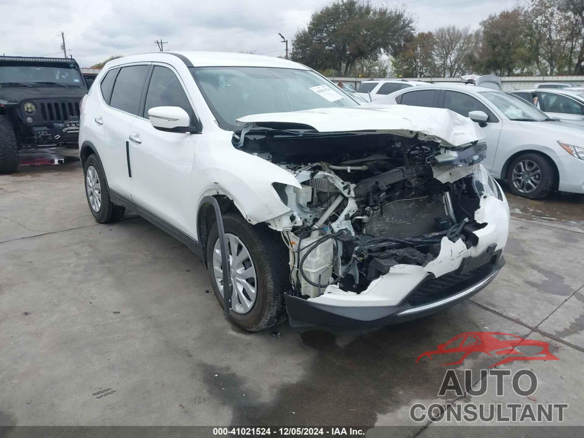 NISSAN ROGUE 2015 - KNMAT2MT0FP582449