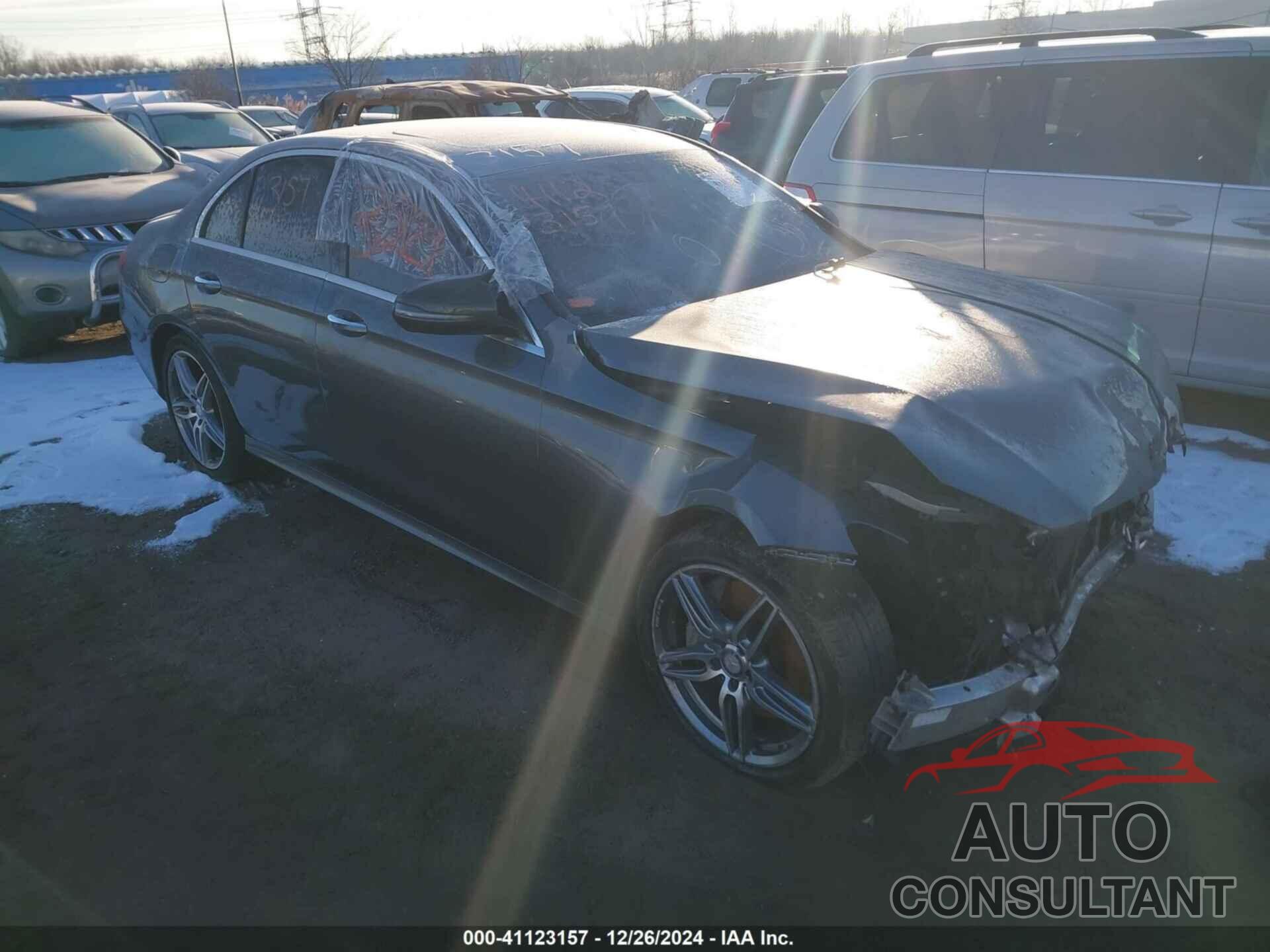 MERCEDES-BENZ E 300 2017 - WDDZF4KB2HA106165