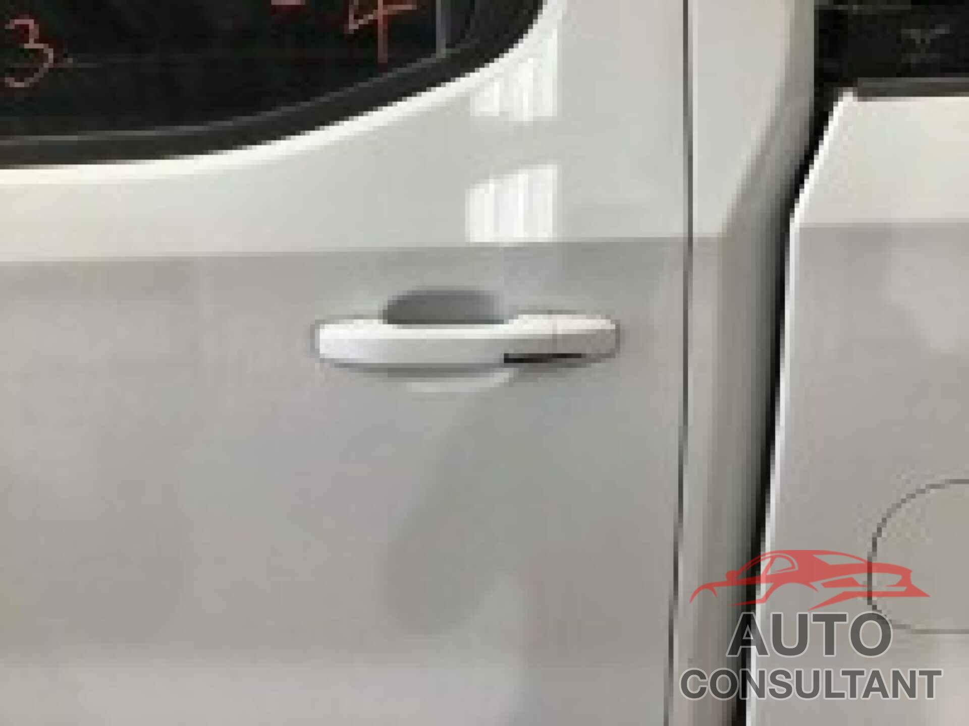 CHEVROLET SILVERADO 2019 - 1GCRYDED4KZ369557