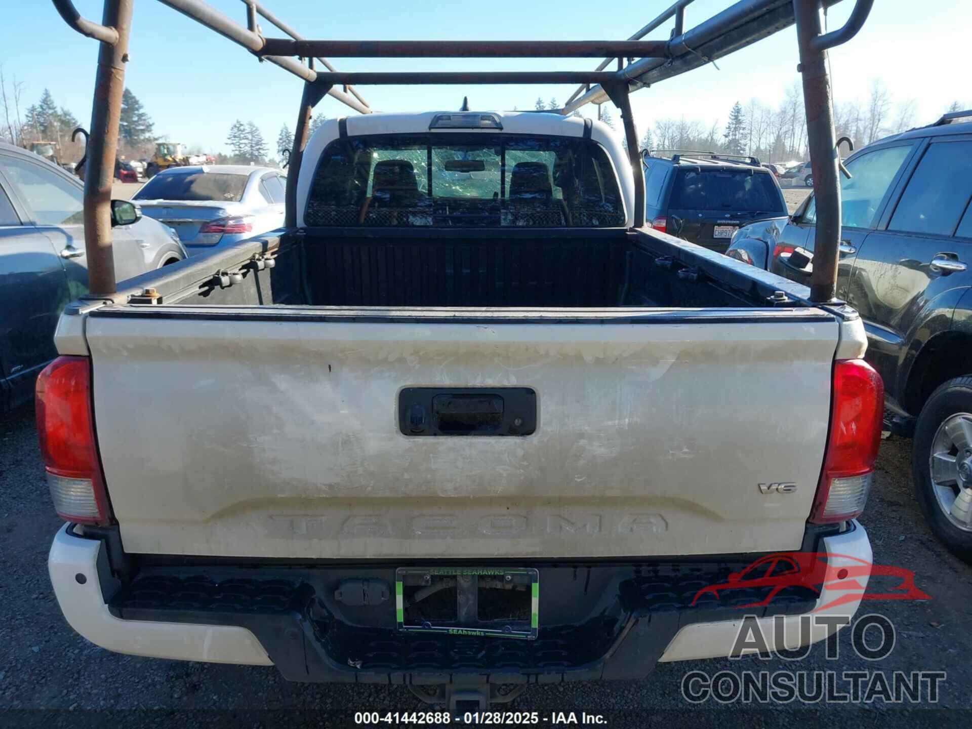 TOYOTA TACOMA 2017 - 3TMDZ5BNXHM031682