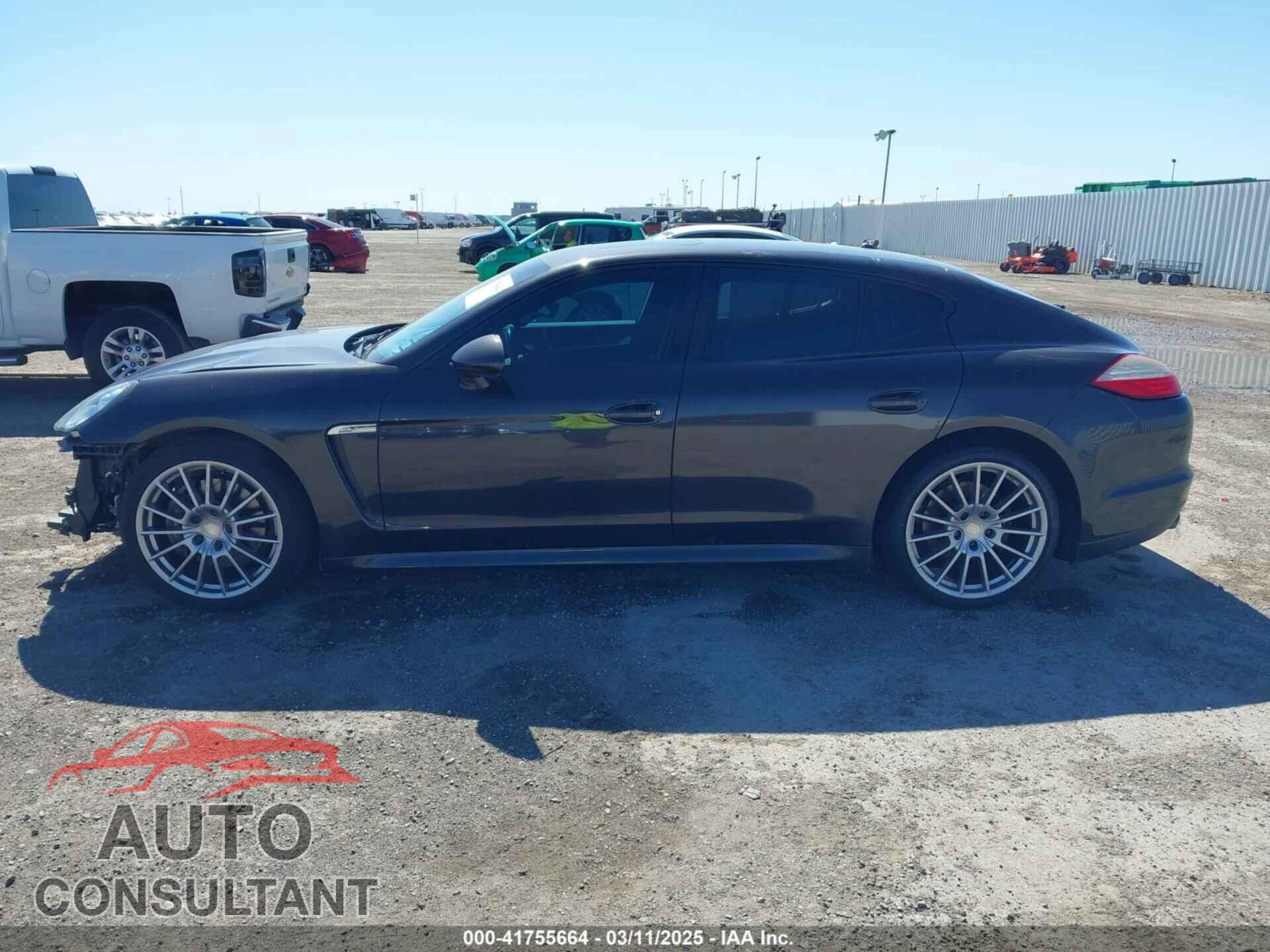 PORSCHE PANAMERA 2011 - WP0AA2A79BL012853