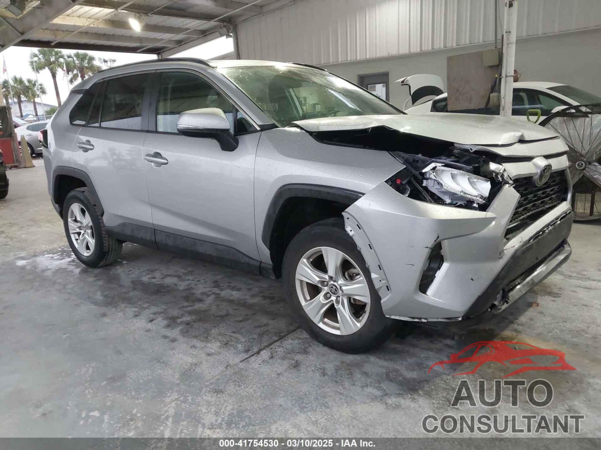 TOYOTA RAV4 2021 - 2T3W1RFV1MC160518