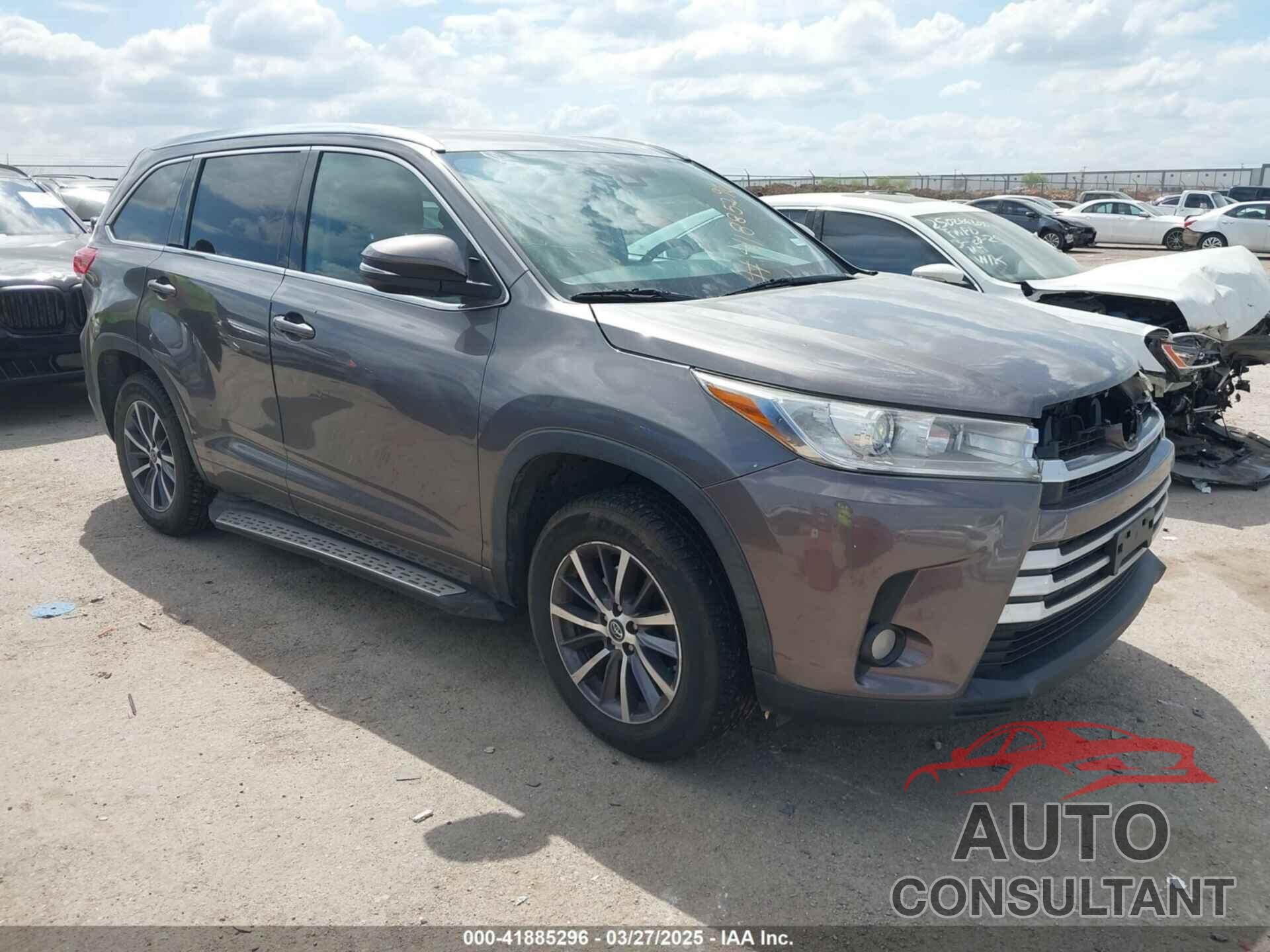 TOYOTA HIGHLANDER 2018 - 5TDKZRFH9JS544012