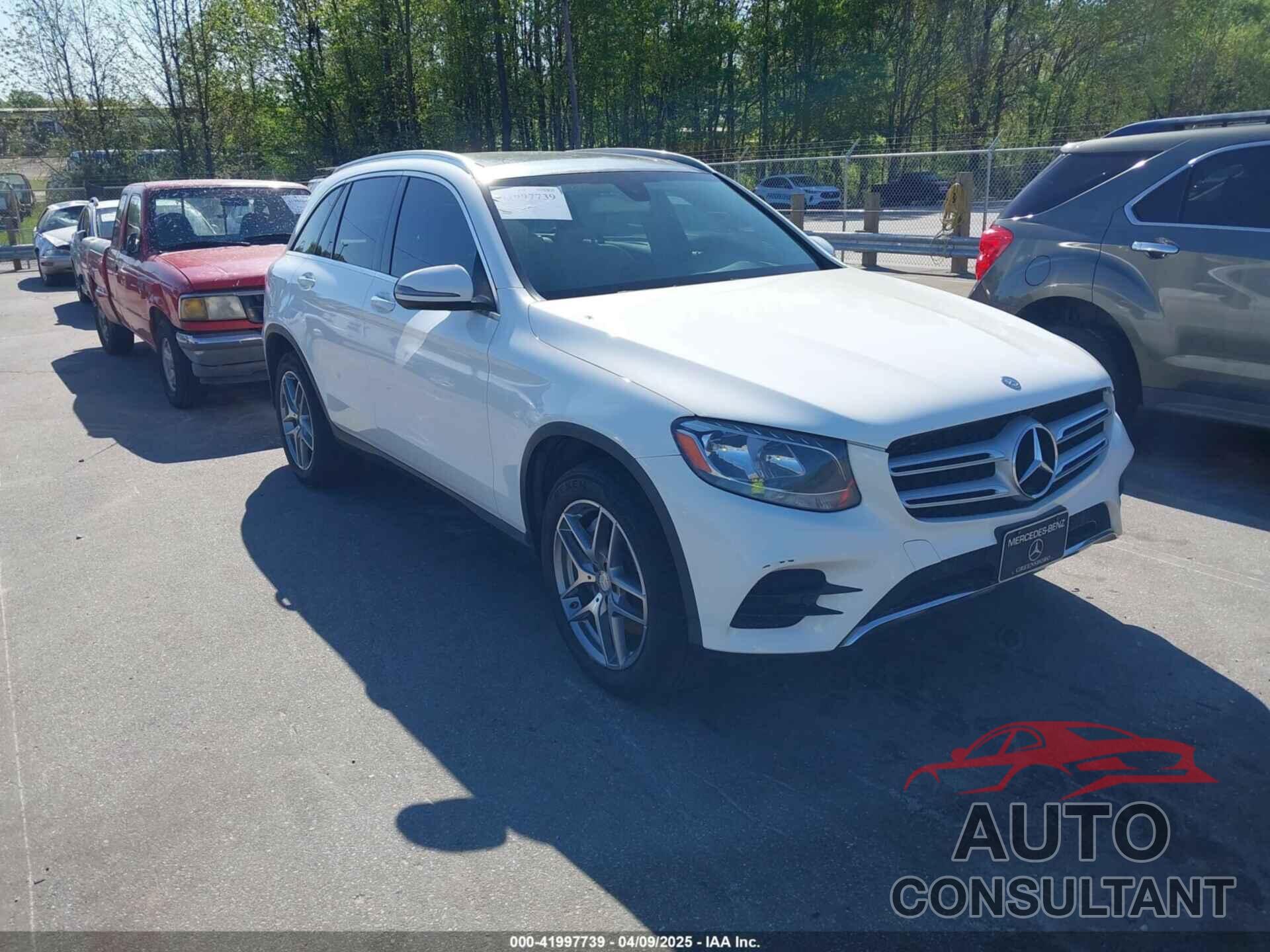 MERCEDES-BENZ GLC 300 2016 - WDC0G4KB1GF086647