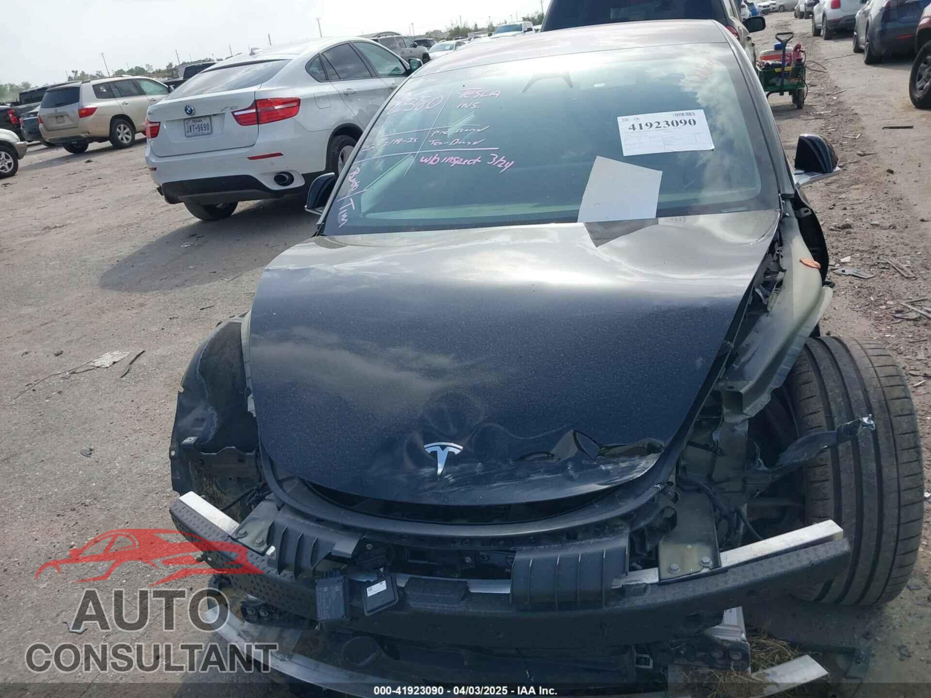 TESLA MODEL 3 2018 - 5YJ3E1EB2JF148250