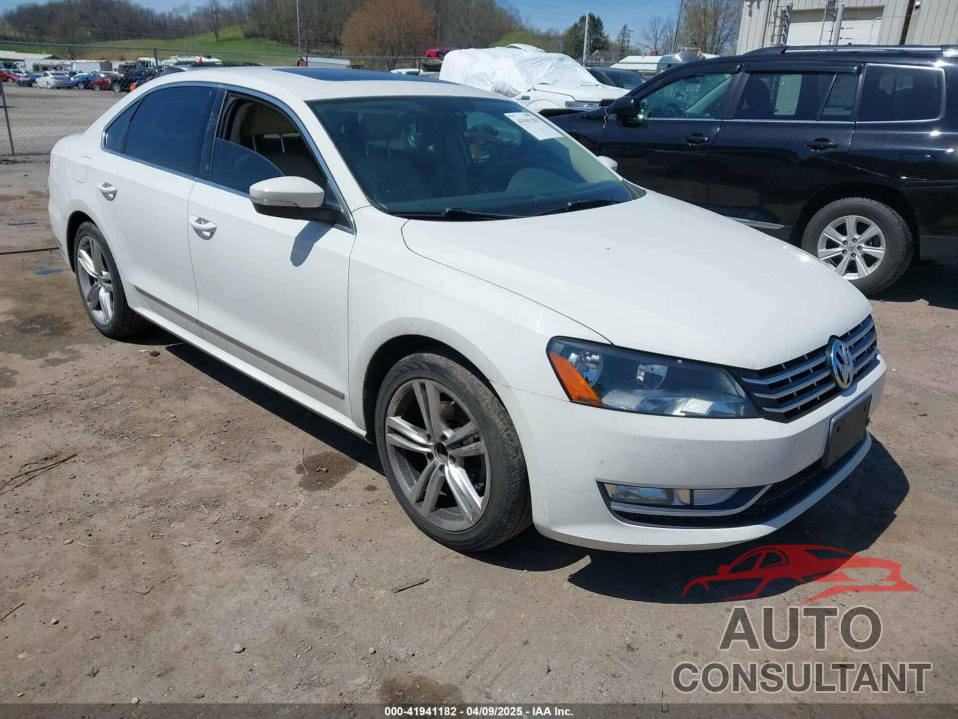 VOLKSWAGEN PASSAT 2014 - 1VWCT7A36EC042861