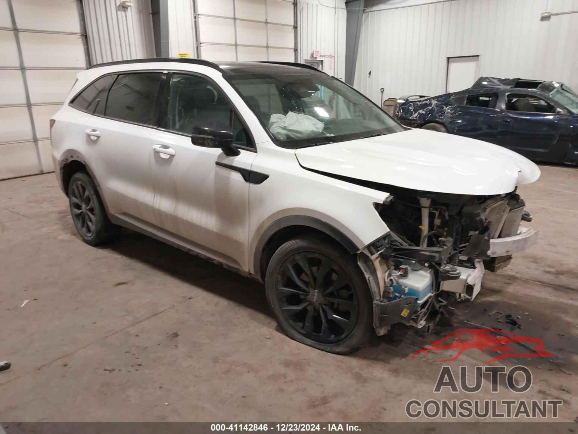 KIA SORENTO 2022 - 5XYRKDLF7NG076986