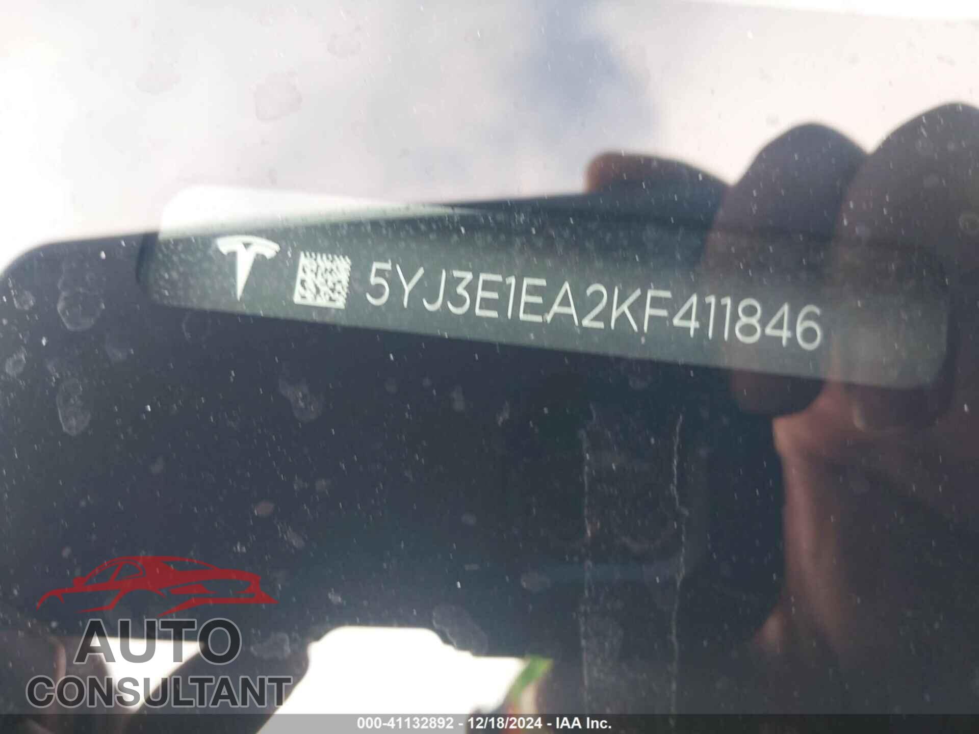 TESLA MODEL 3 2019 - 5YJ3E1EA2KF411846