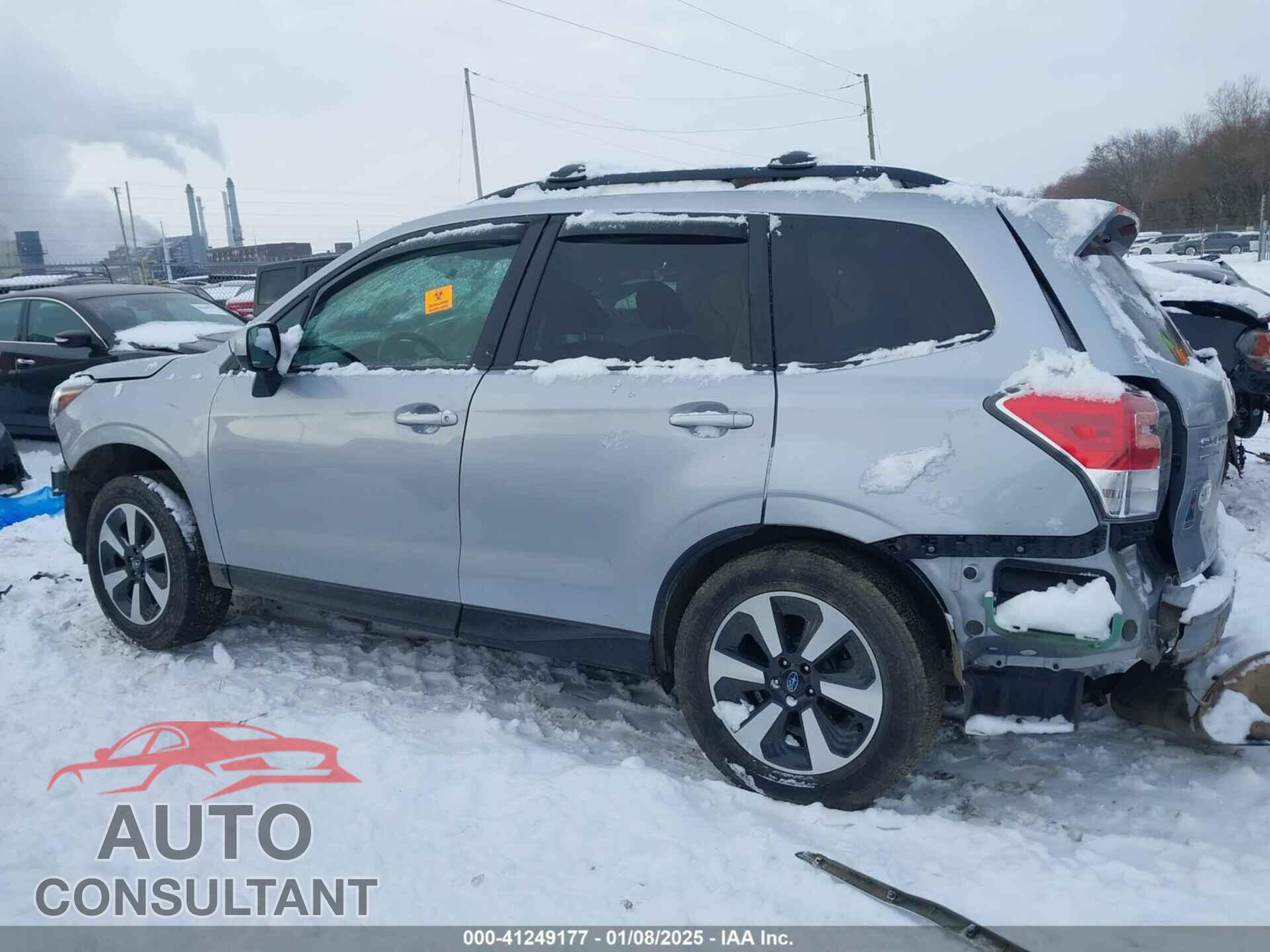 SUBARU FORESTER 2017 - JF2SJAEC2HH583183
