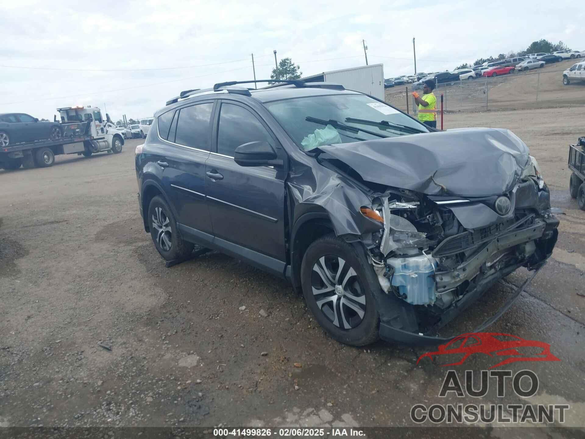 TOYOTA RAV4 2018 - 2T3ZFREV9JW453996
