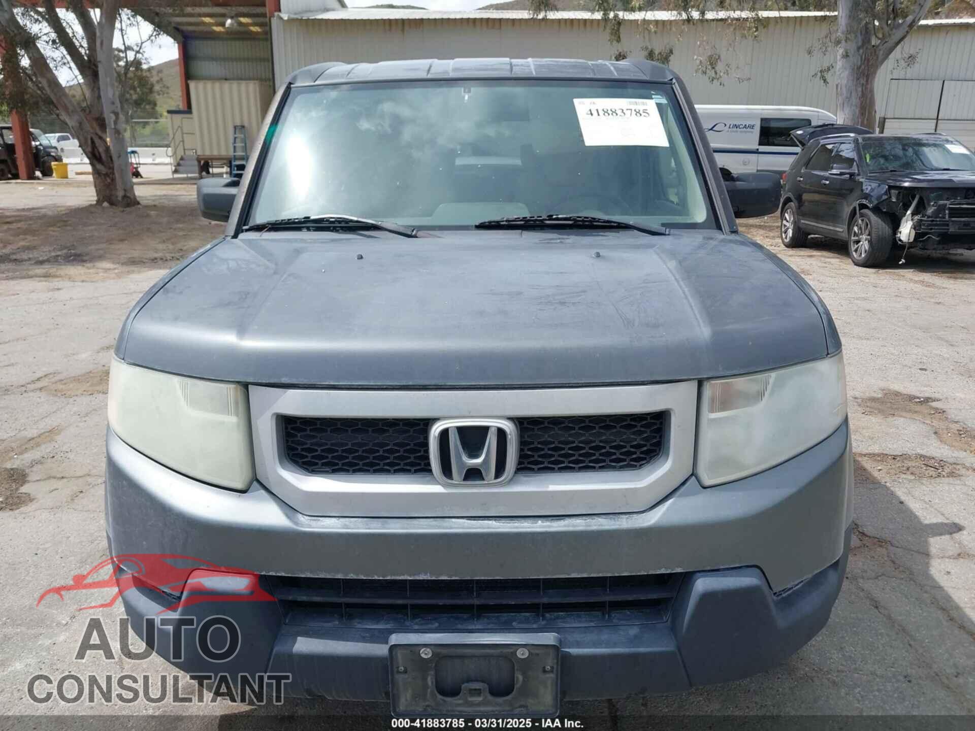 HONDA ELEMENT 2011 - 5J6YH1H72BL001200