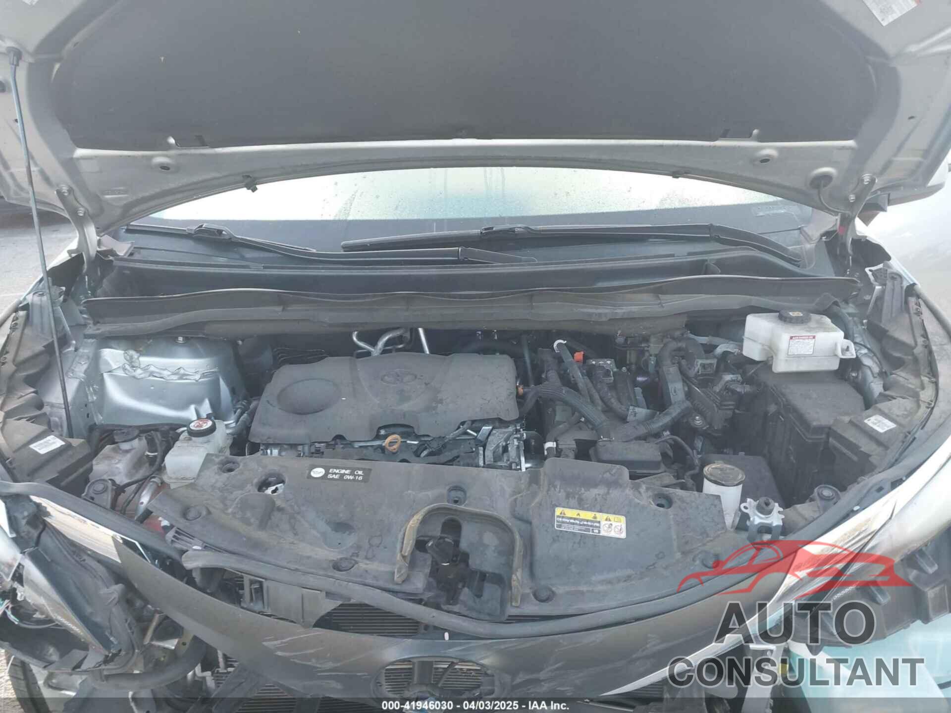 TOYOTA SIENNA 2021 - 5TDYRKEC2MS074448