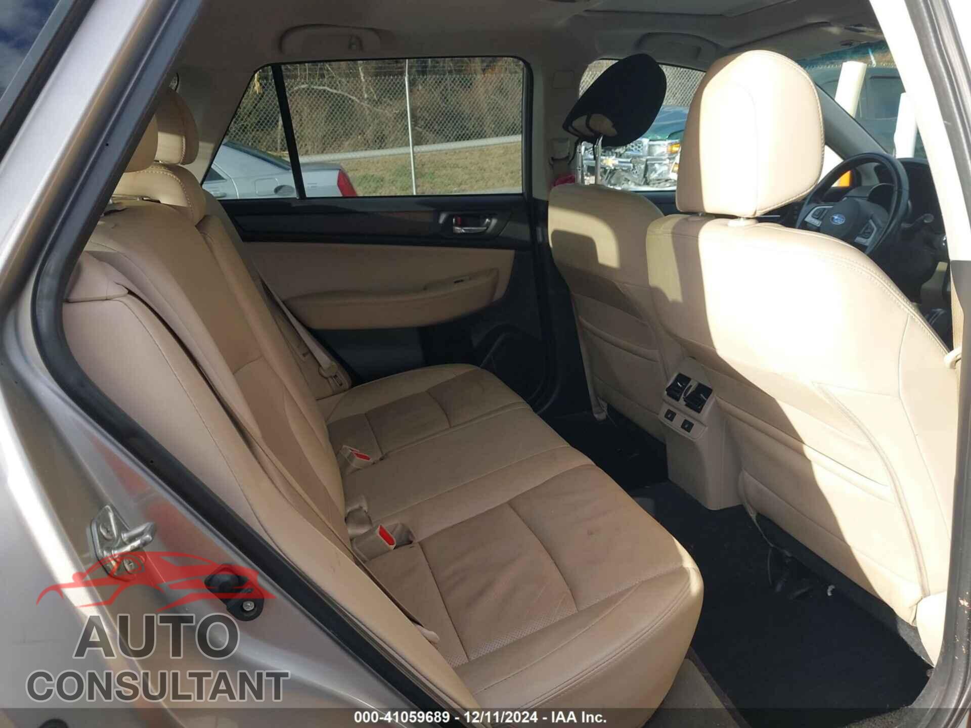 SUBARU OUTBACK 2017 - 4S4BSAKC4H3247463