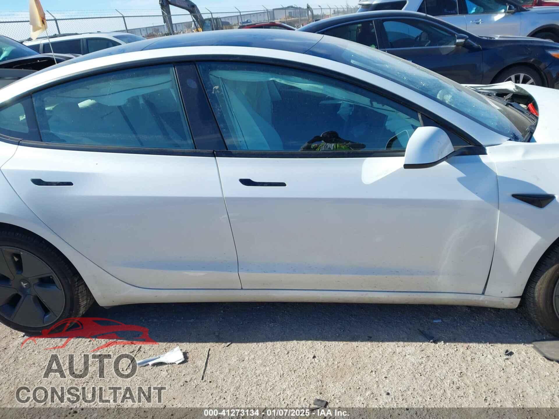 TESLA MODEL 3 2023 - 5YJ3E1EA9PF569429