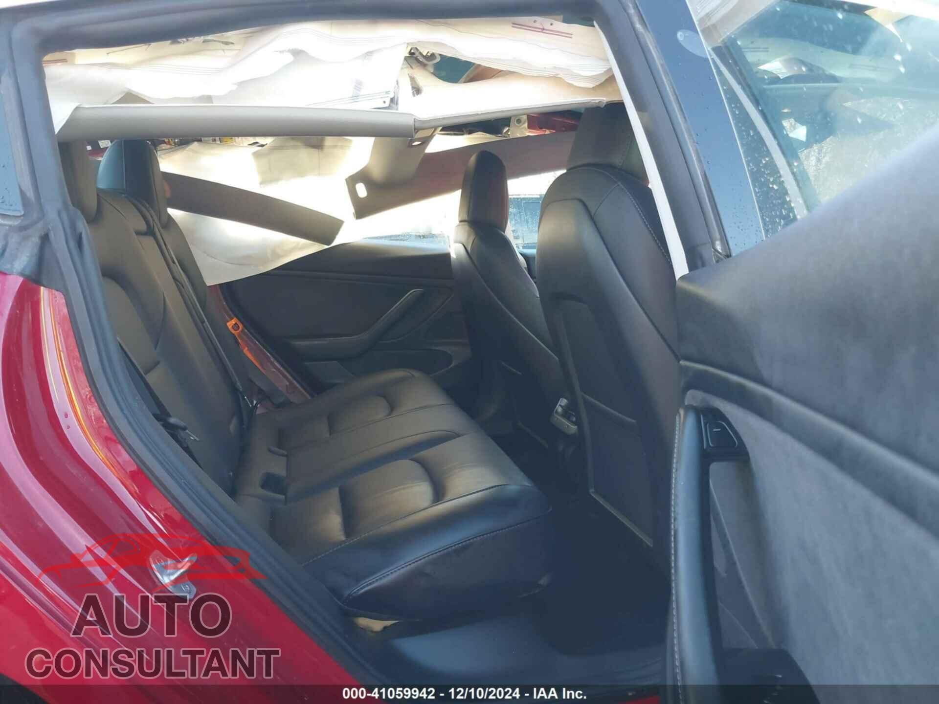 TESLA MODEL 3 2018 - 5YJ3E1EB3JF083652