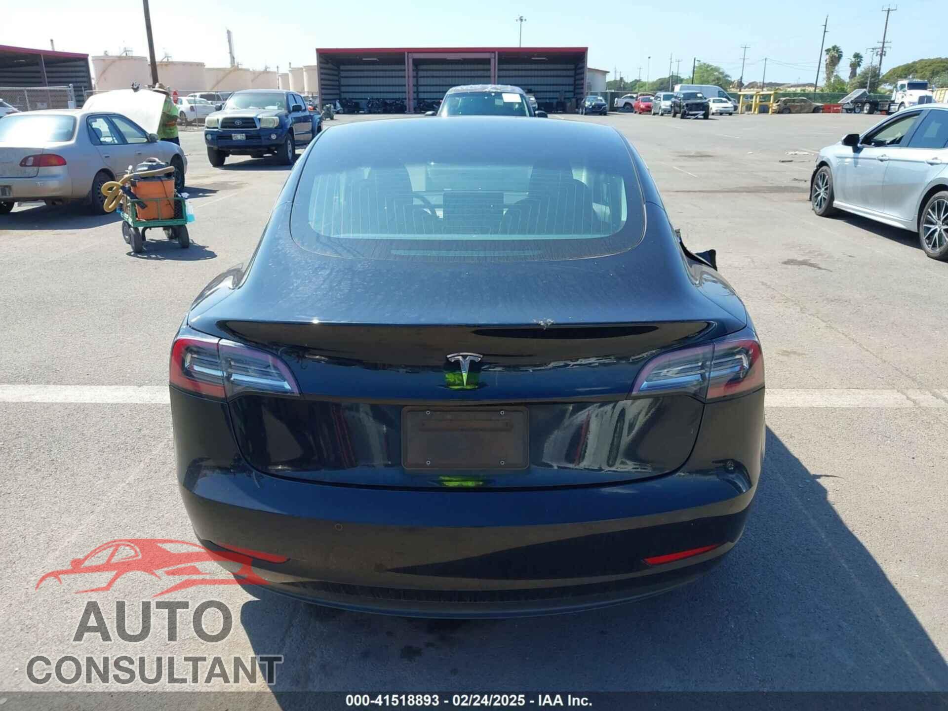 TESLA MODEL 3 2019 - 5YJ3E1EA2KF305820