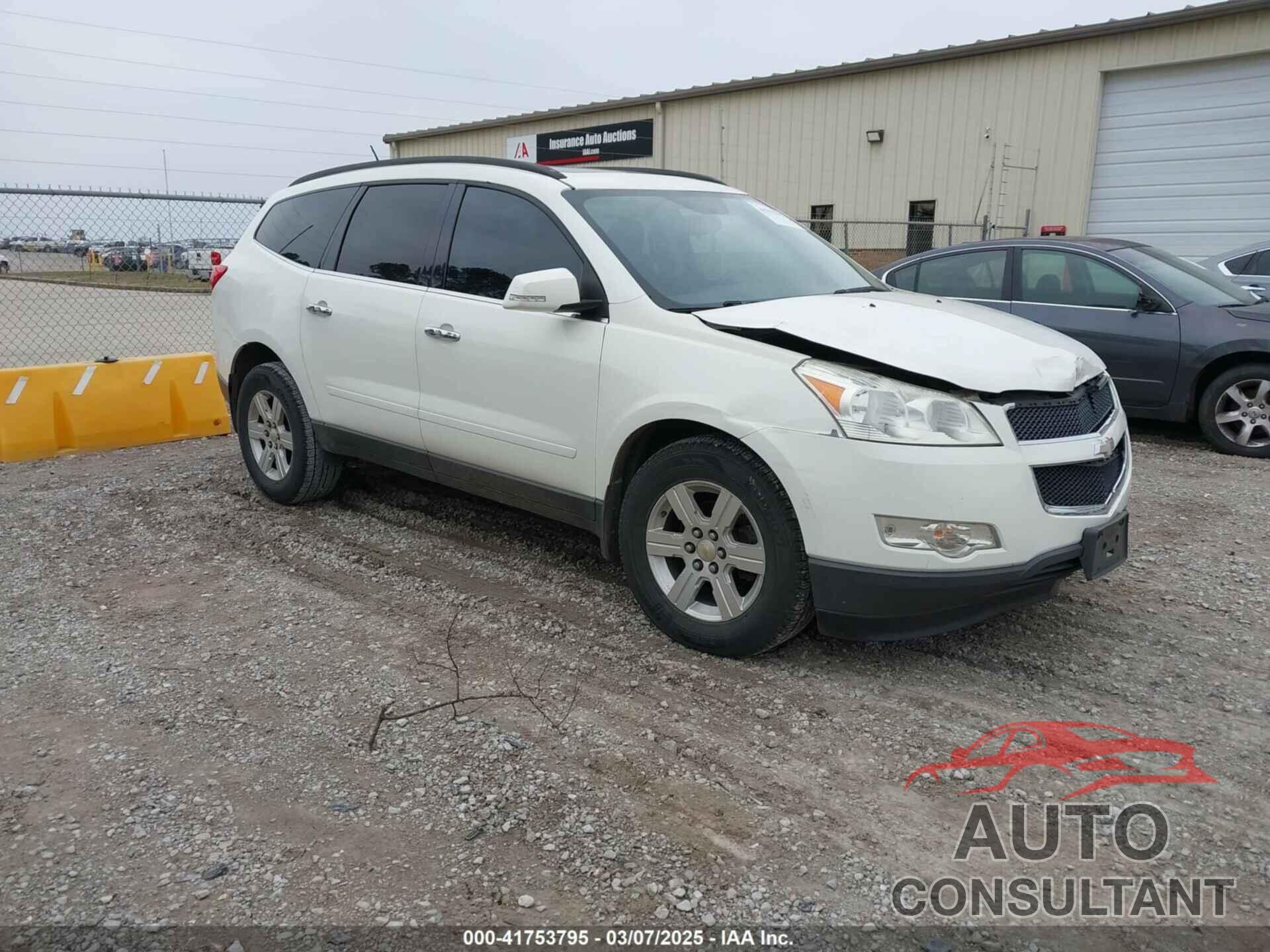 CHEVROLET TRAVERSE 2011 - 1GNKRGED0BJ304131