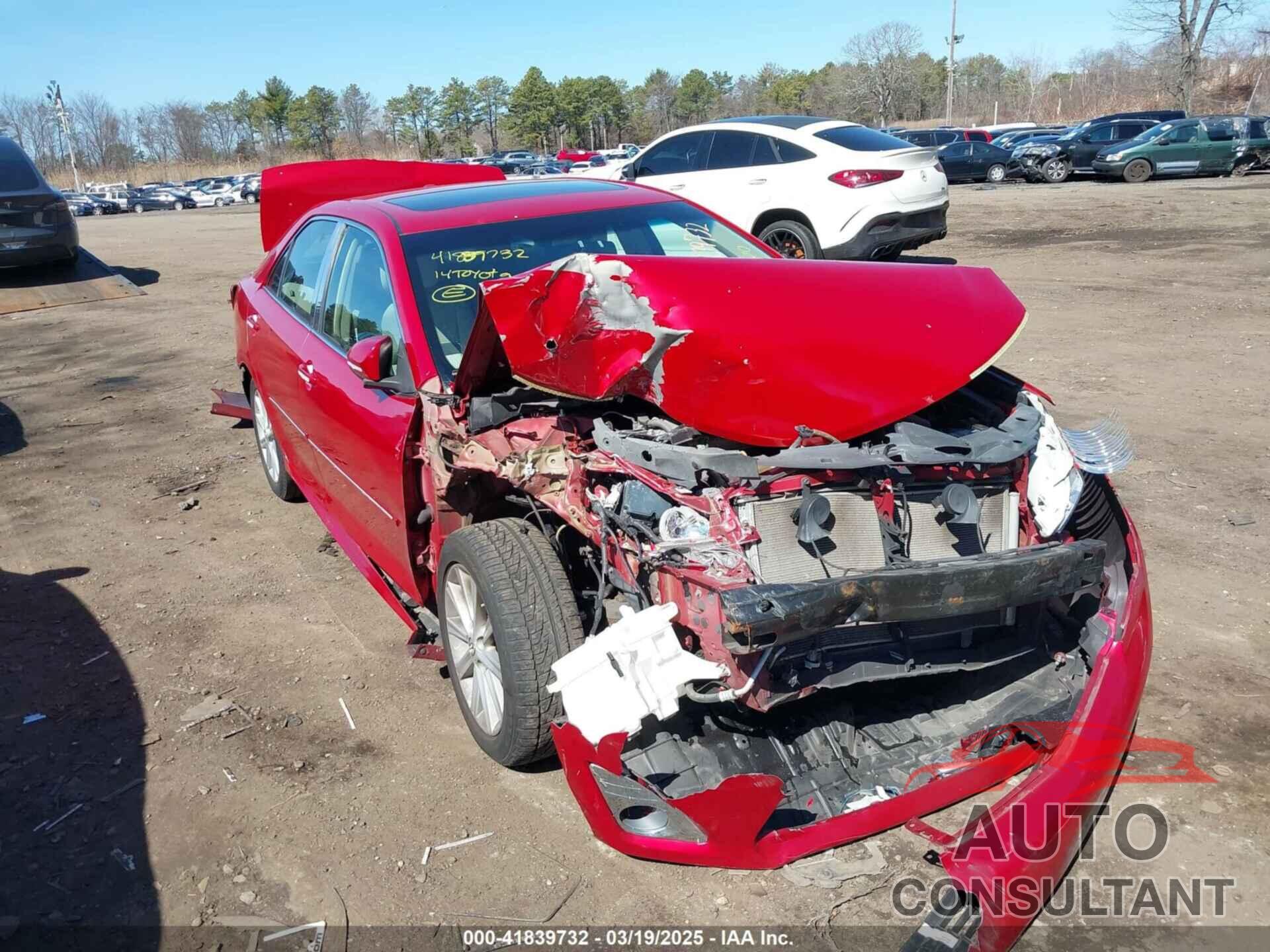 TOYOTA CAMRY 2014 - 4T4BF1FK2ER352505