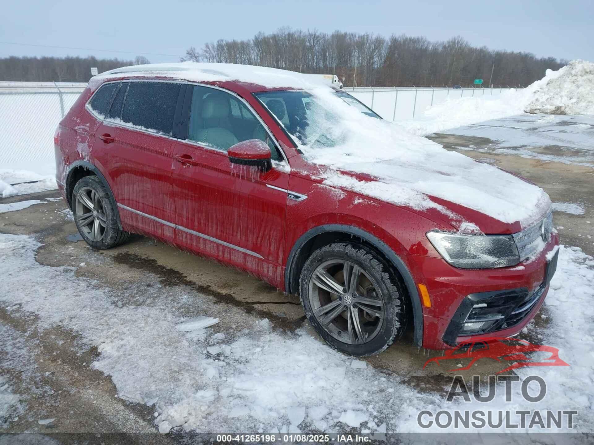 VOLKSWAGEN TIGUAN 2018 - 3VV2B7AX3JM148893