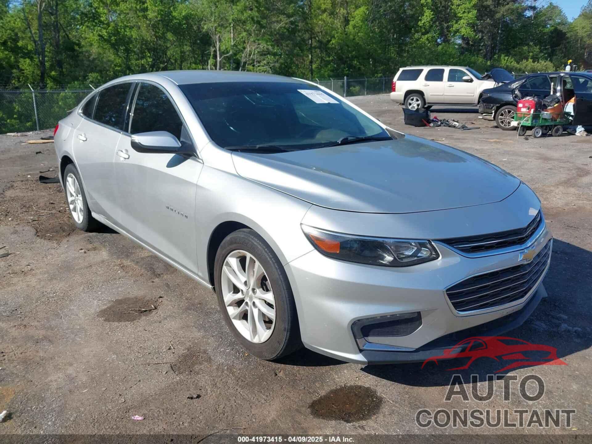 CHEVROLET MALIBU 2017 - 1G1ZE5ST5HF226372