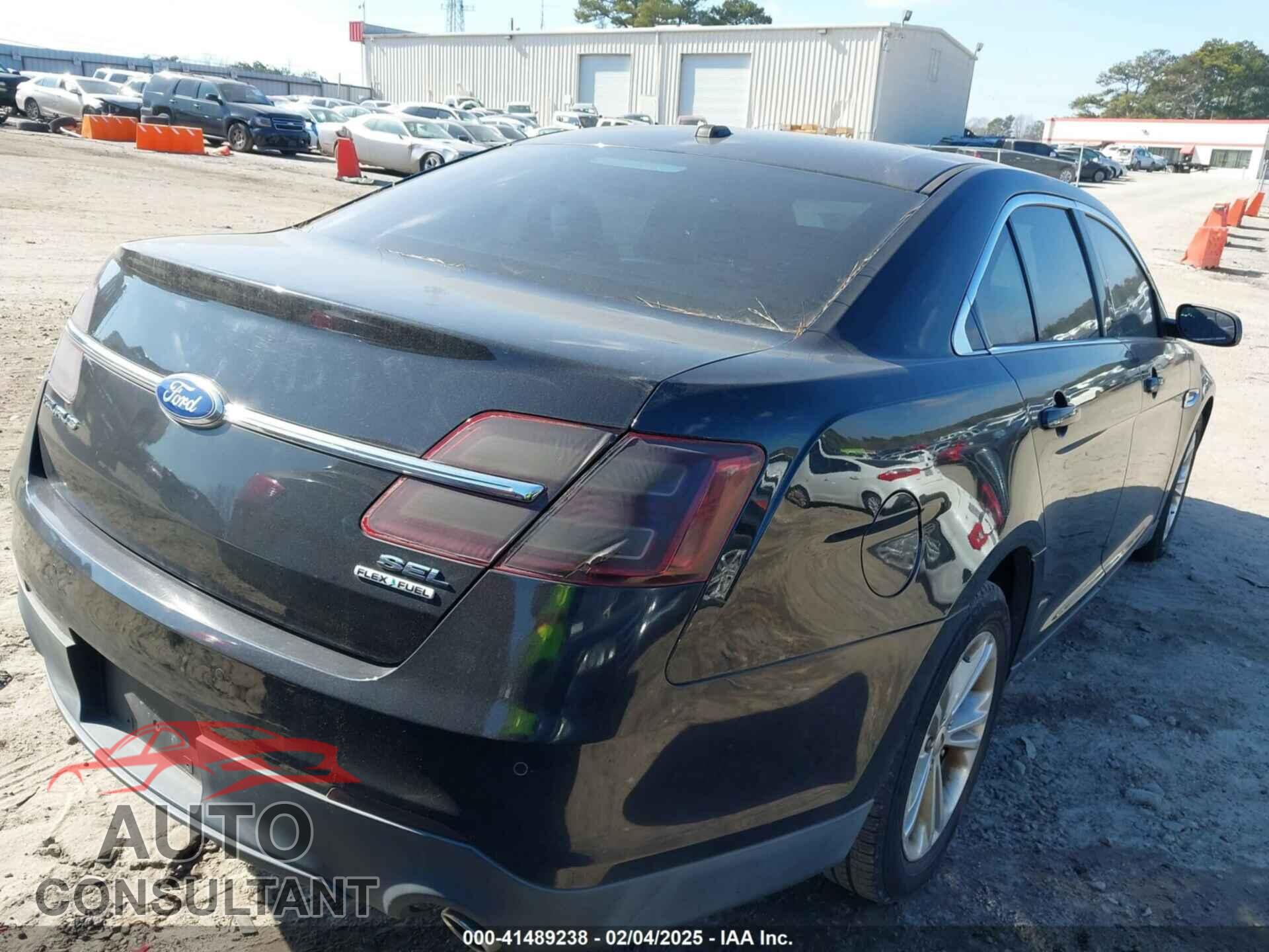 FORD TAURUS 2013 - 1FAHP2E86DG101975