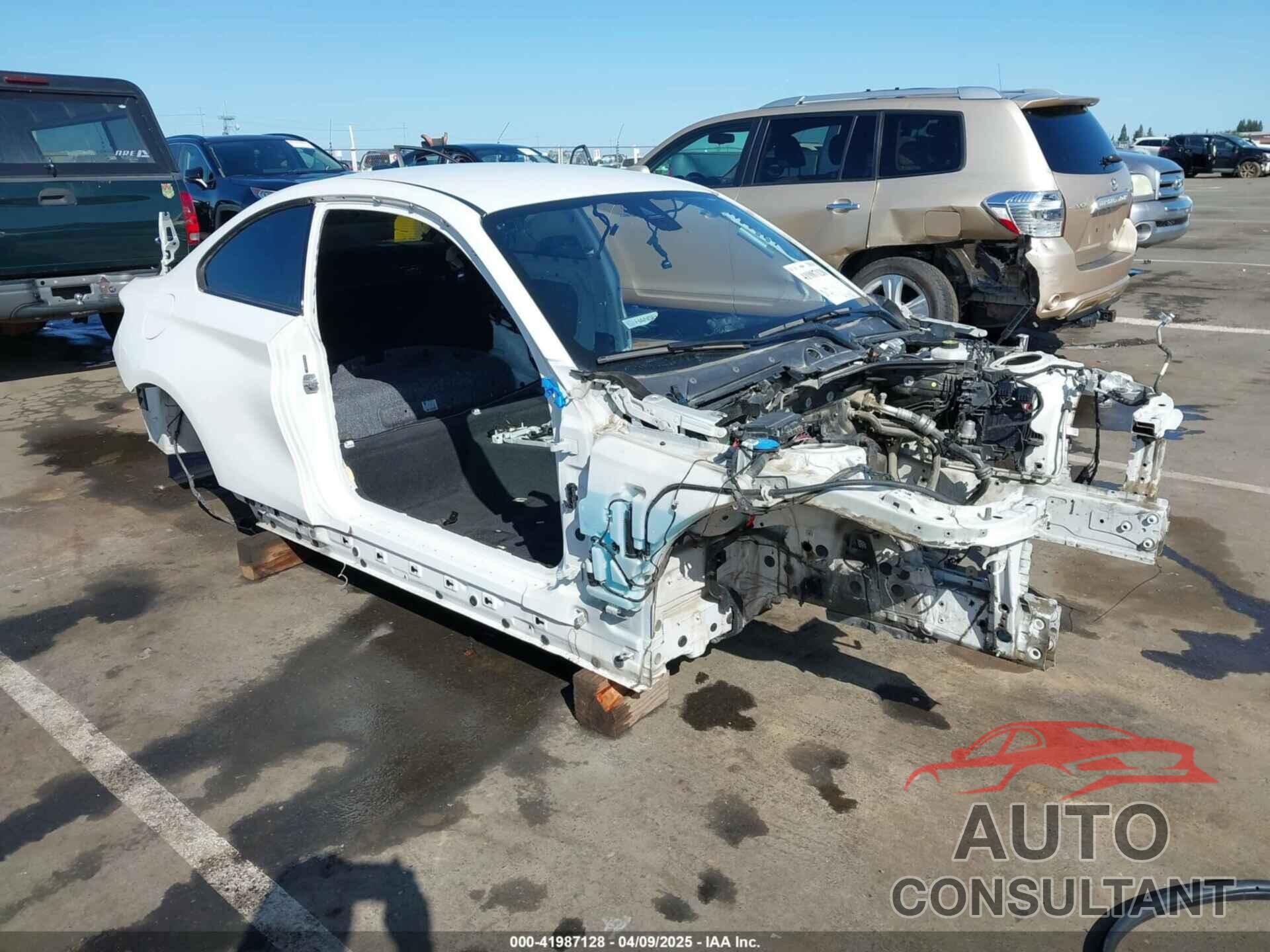 BMW M2 2018 - WBS1J5C5XJVD36311